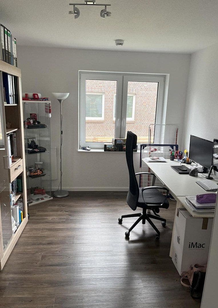 Pronájem bytu 3+1 74 m², Löwenzahnweg, Ovelgönne, Dolní Sasko Pronájem bytu 3+1 74 m², Löwenzahnweg, Ovelgönne, Dolní Sasko