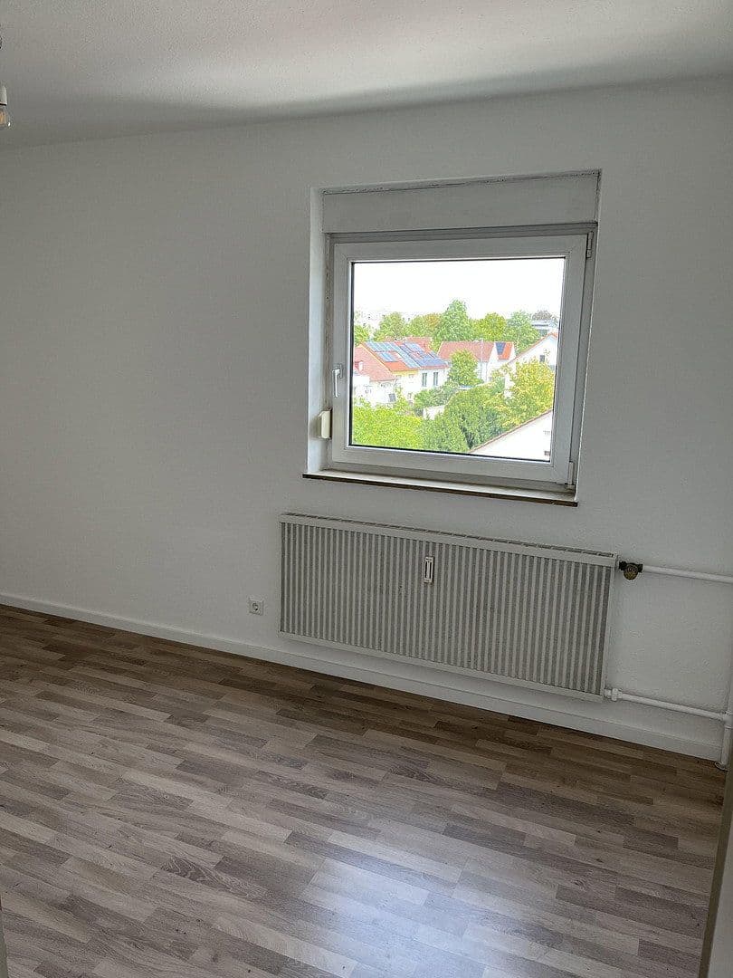 Pronájem bytu 16 m², Hügelweg 8, Gerlingen, Bádensko-Württembersko Pronájem bytu 16 m², Hügelweg 8, Gerlingen, Bádensko-Württembersko