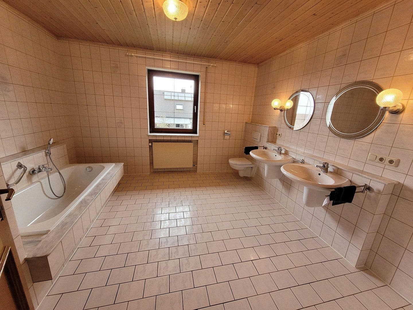 Prodej domu 150 m², pozemek 850 m², Wertingen, Bavorsko Prodej domu 150 m², pozemek 850 m², Wertingen, Bavorsko