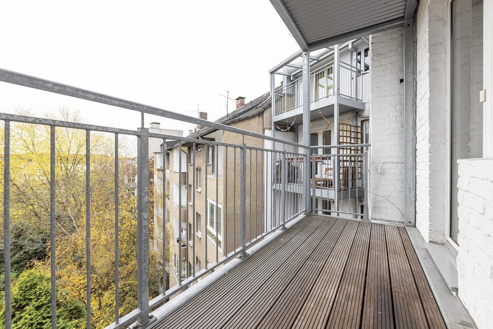 Prodej bytu 2+kk 61 m², Lindenstr.219, Düsseldorf, Severní Porýní-Vestfálsko Prodej bytu 2+kk 61 m², Lindenstr.219, Düsseldorf, Severní Porýní-Vestfálsko