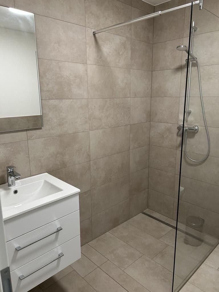 Pronájem bytu 1+1 28 m², Künzelsau, Bádensko-Württembersko Pronájem bytu 1+1 28 m², Künzelsau, Bádensko-Württembersko