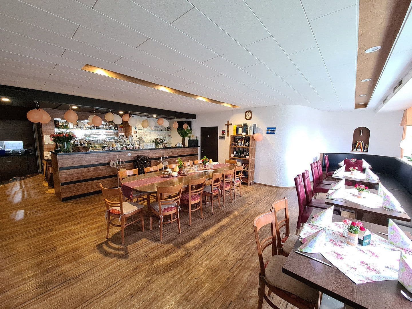 Prodej nebytového prostoru 965 m², Oberdorfstr. 14, Öhningen, Bádensko-Württembersko Prodej nebytového prostoru 965 m², Oberdorfstr. 14, Öhningen, Bádensko-Württembersko