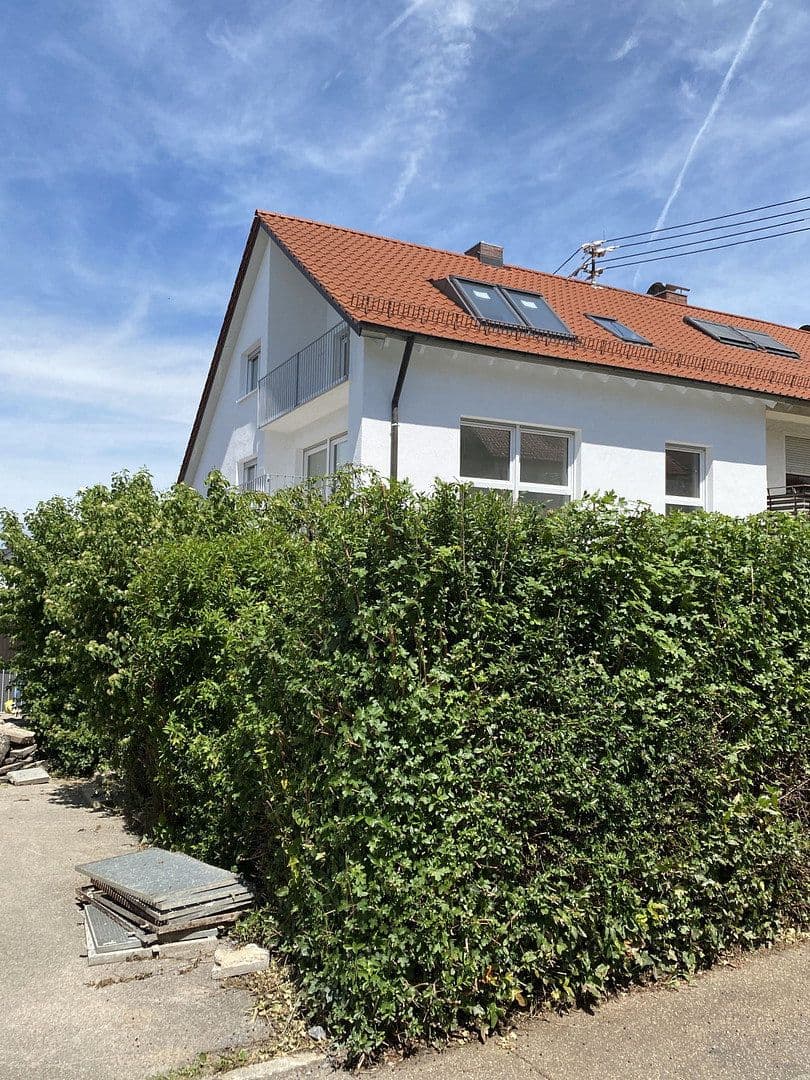 Pronájem bytu 3+kk 85 m², Winnenden, Bádensko-Württembersko Pronájem bytu 3+kk 85 m², Winnenden, Bádensko-Württembersko