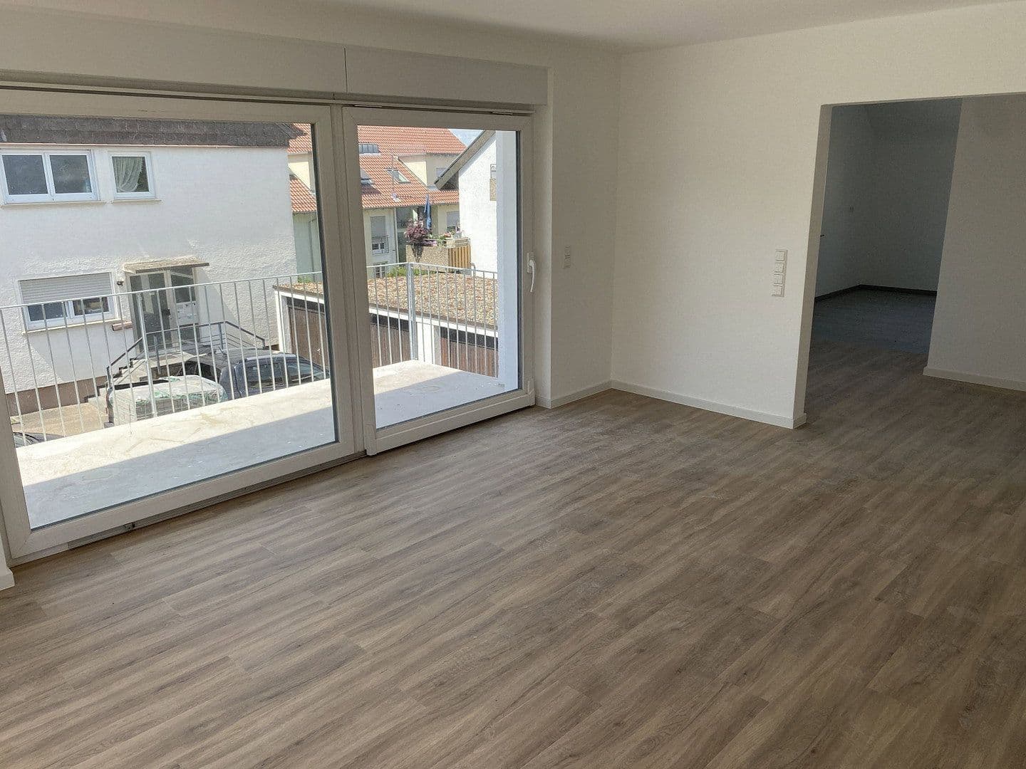 Pronájem bytu 3+kk 85 m², Winnenden, Bádensko-Württembersko Pronájem bytu 3+kk 85 m², Winnenden, Bádensko-Württembersko