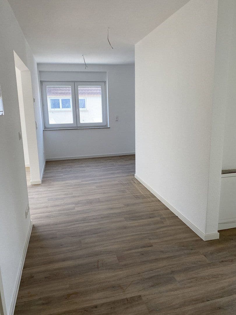 Pronájem bytu 3+kk 85 m², Winnenden, Bádensko-Württembersko Pronájem bytu 3+kk 85 m², Winnenden, Bádensko-Württembersko