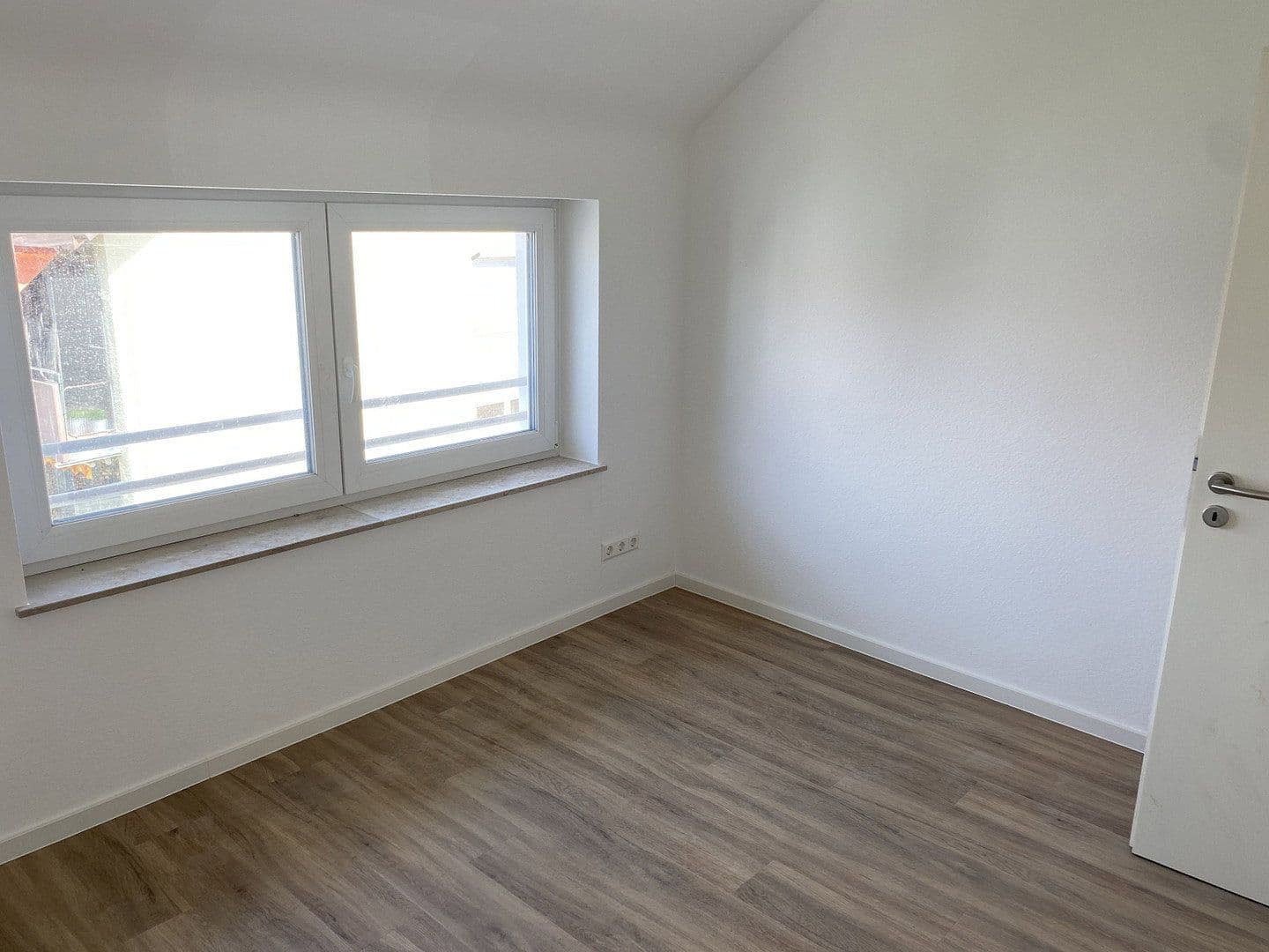 Pronájem bytu 3+kk 85 m², Winnenden, Bádensko-Württembersko Pronájem bytu 3+kk 85 m², Winnenden, Bádensko-Württembersko