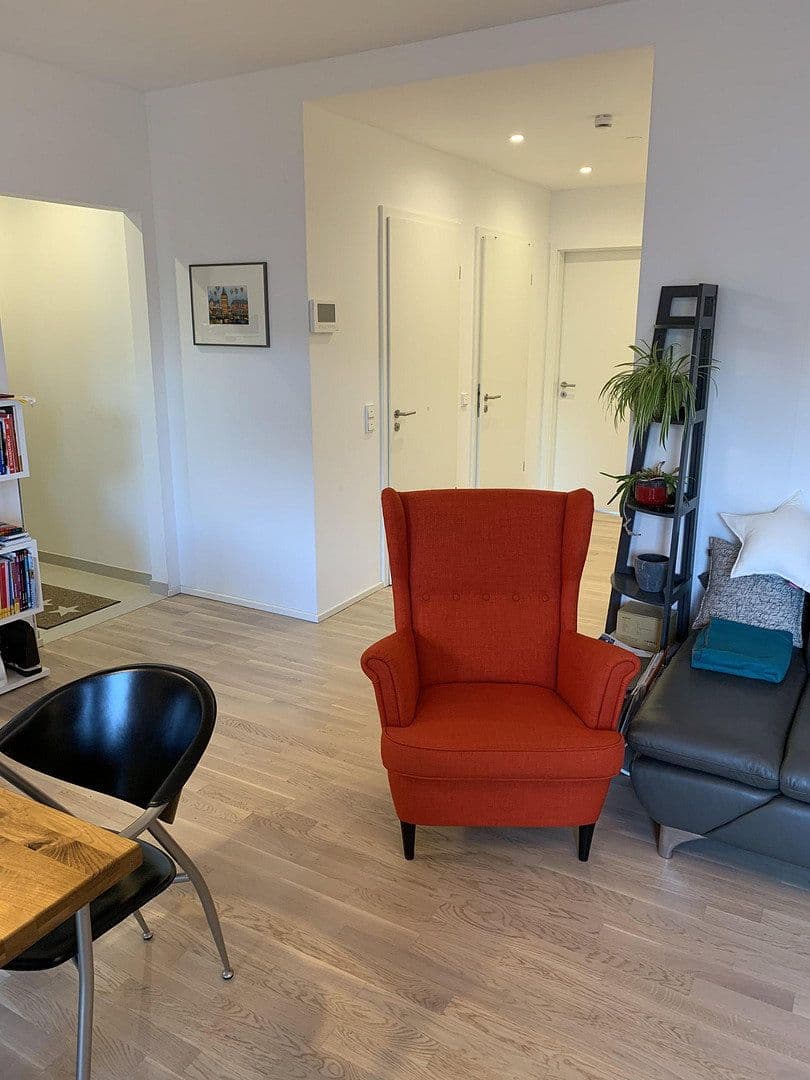 Pronájem bytu 3+1 87 m², Neudörferstr. 23, Nürnberg, Bavorsko Pronájem bytu 3+1 87 m², Neudörferstr. 23, Nürnberg, Bavorsko