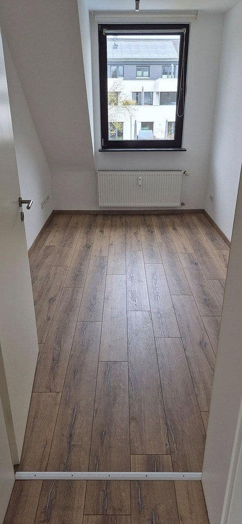 Pronájem bytu 4+kk 116 m², Schubertstrasse, Dreieich, Hessen Pronájem bytu 4+kk 116 m², Schubertstrasse, Dreieich, Hessen