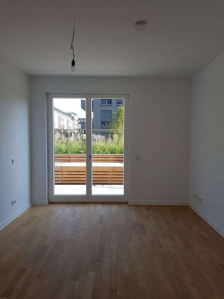 Pronájem bytu 2+1 89 m², Alt-Stralau 44B, Berlin, Berlín Pronájem bytu 2+1 89 m², Alt-Stralau 44B, Berlin, Berlín