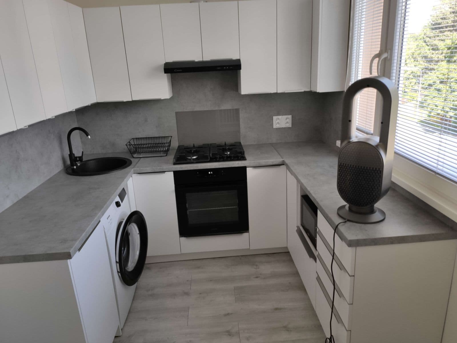 Pronájem bytu 1+1 46 m², J. Opletala, Frýdek-Místek, Moravskoslezský kraj Pronájem bytu 1+1 46 m², J. Opletala, Frýdek-Místek, Moravskoslezský kraj