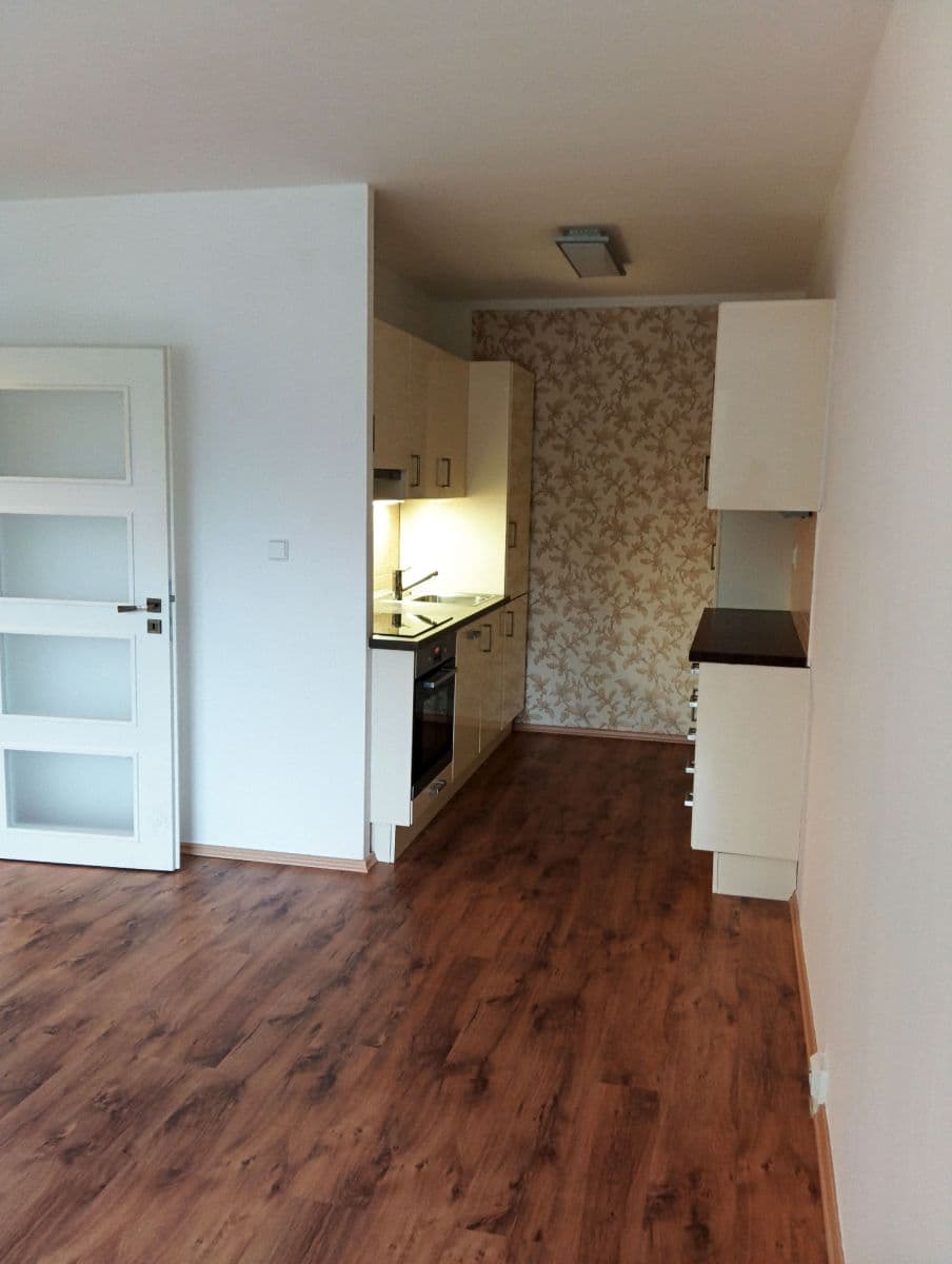 Pronájem bytu 2+kk 44 m², U Jezera, Praha, Praha Pronájem bytu 2+kk 44 m², U Jezera, Praha, Praha