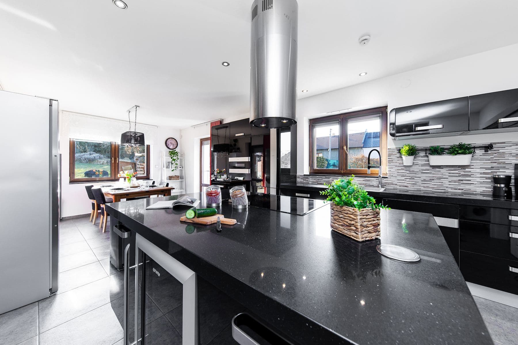 Prodej domu 300 m², pozemek 776 m², Bří Čapků, Náměšť nad Oslavou, Kraj Vysočina Prodej domu 300 m², pozemek 776 m², Bří Čapků, Náměšť nad Oslavou, Kraj Vysočina