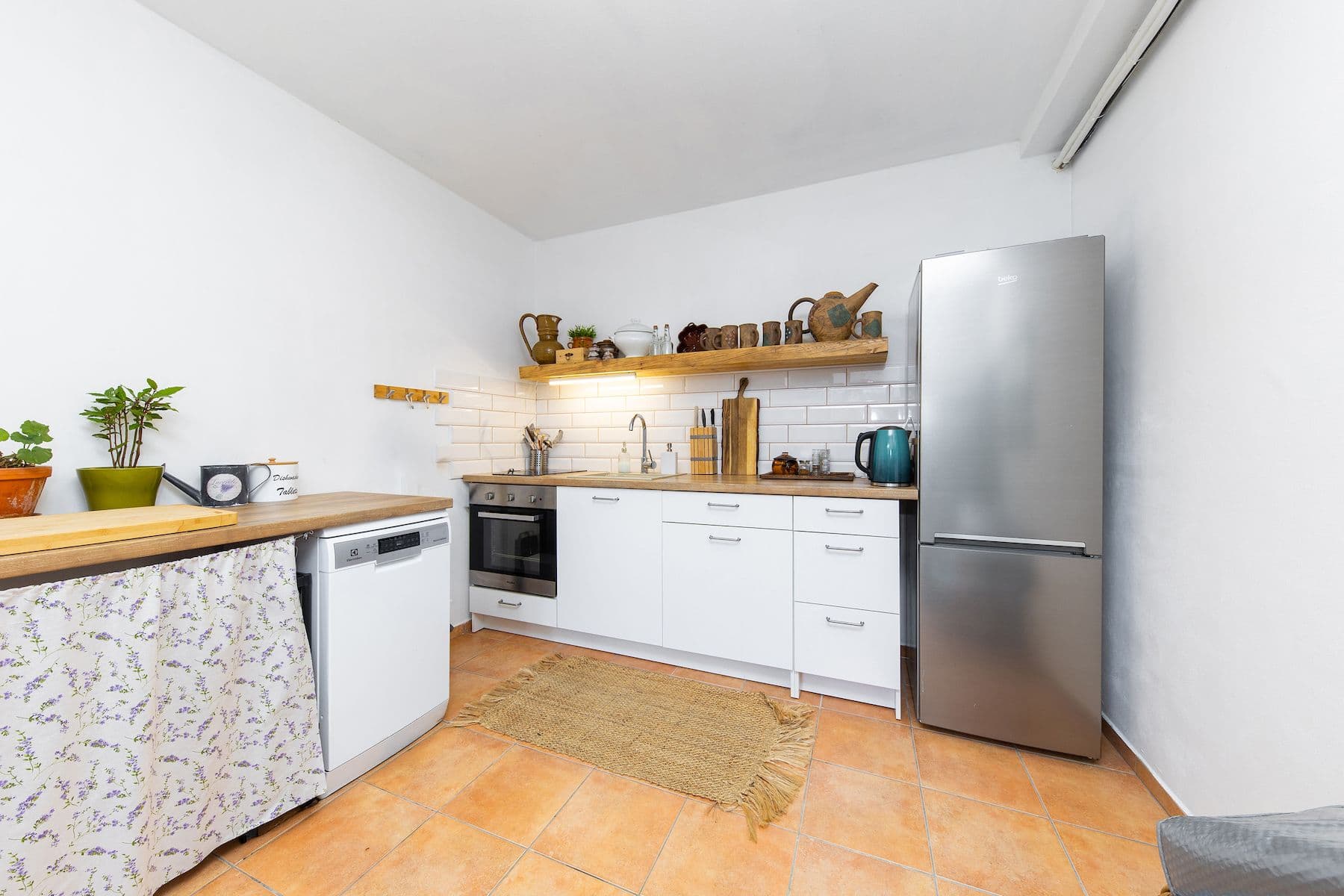 Prodej domu 300 m², pozemek 776 m², Bří Čapků, Náměšť nad Oslavou, Kraj Vysočina Prodej domu 300 m², pozemek 776 m², Bří Čapků, Náměšť nad Oslavou, Kraj Vysočina