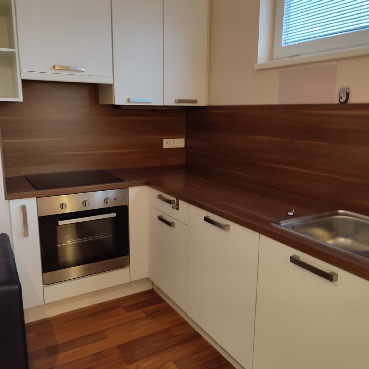 Pronájem bytu 1+kk 35 m², Počernická, Praha, Praha Pronájem bytu 1+kk 35 m², Počernická, Praha, Praha