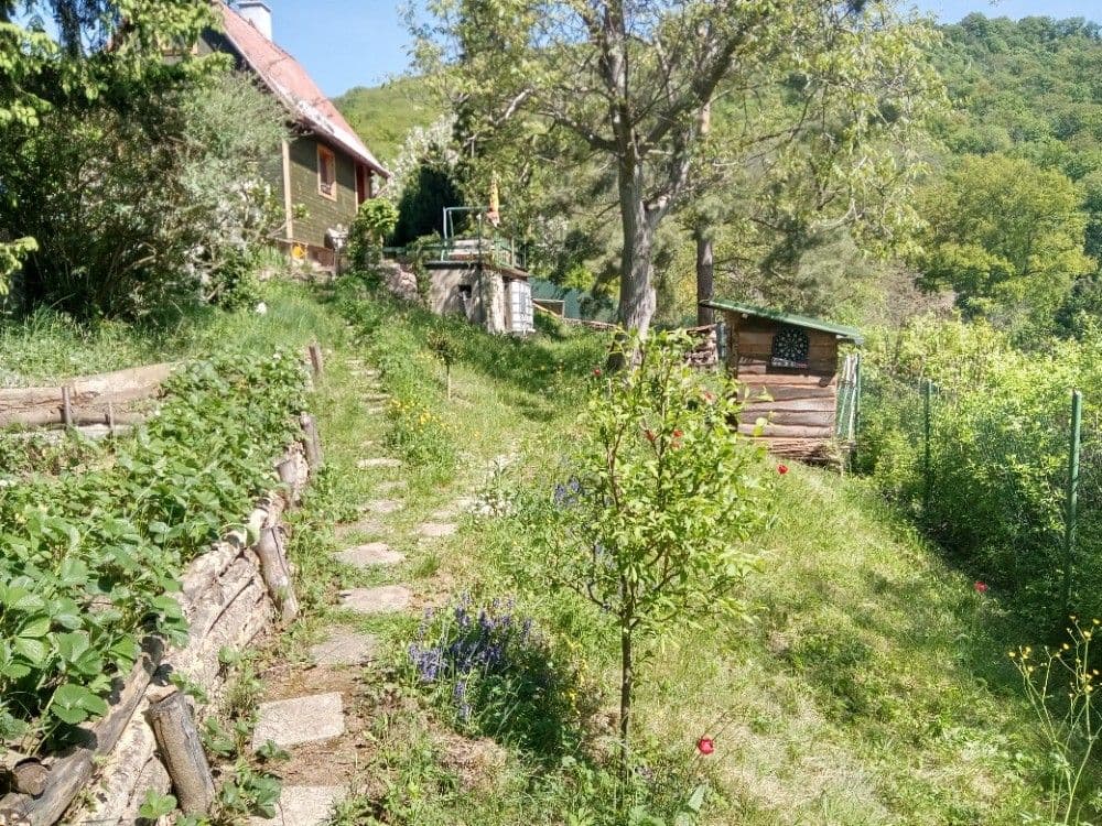 Prodej chaty, chalupy 16 m², pozemek 449 m², Dolní Zálezly, Ústecký kraj Prodej chaty, chalupy 16 m², pozemek 449 m², Dolní Zálezly, Ústecký kraj