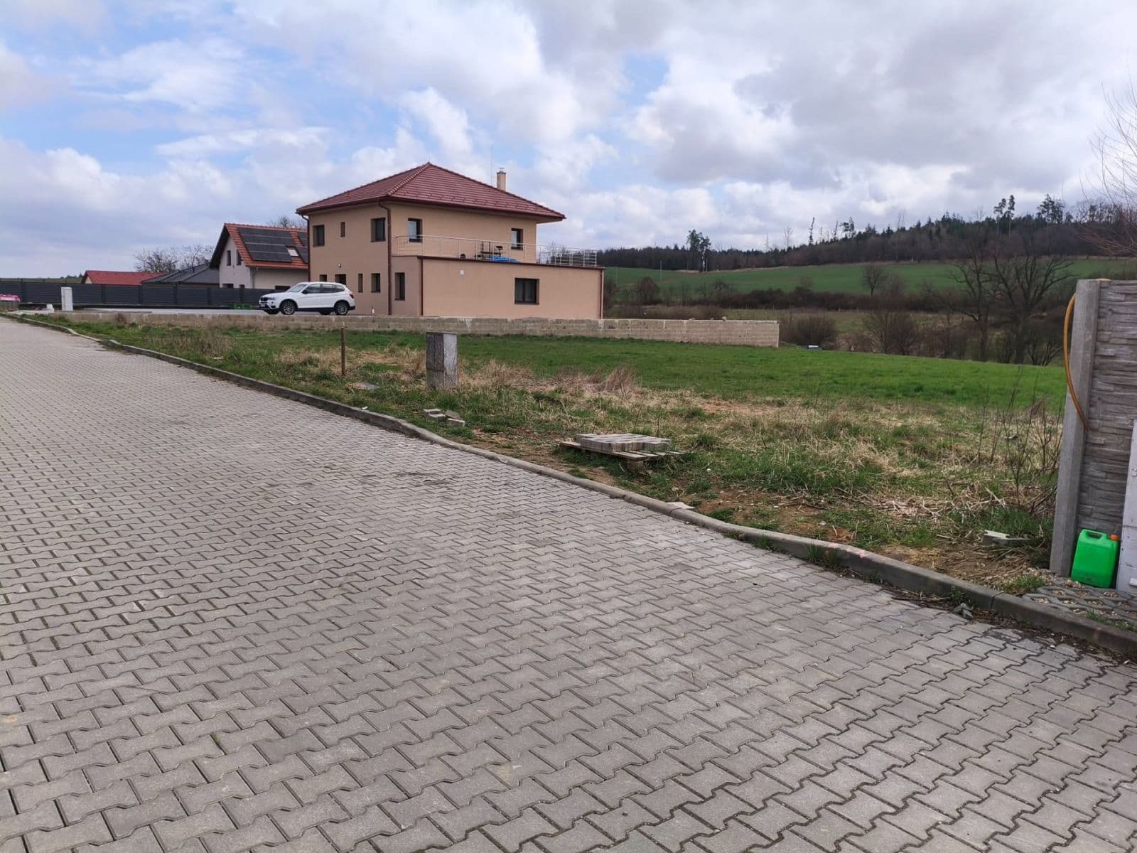 Prodej pozemku 750 m², Malá Lhota, Jihomoravský kraj Prodej pozemku 750 m², Malá Lhota, Jihomoravský kraj