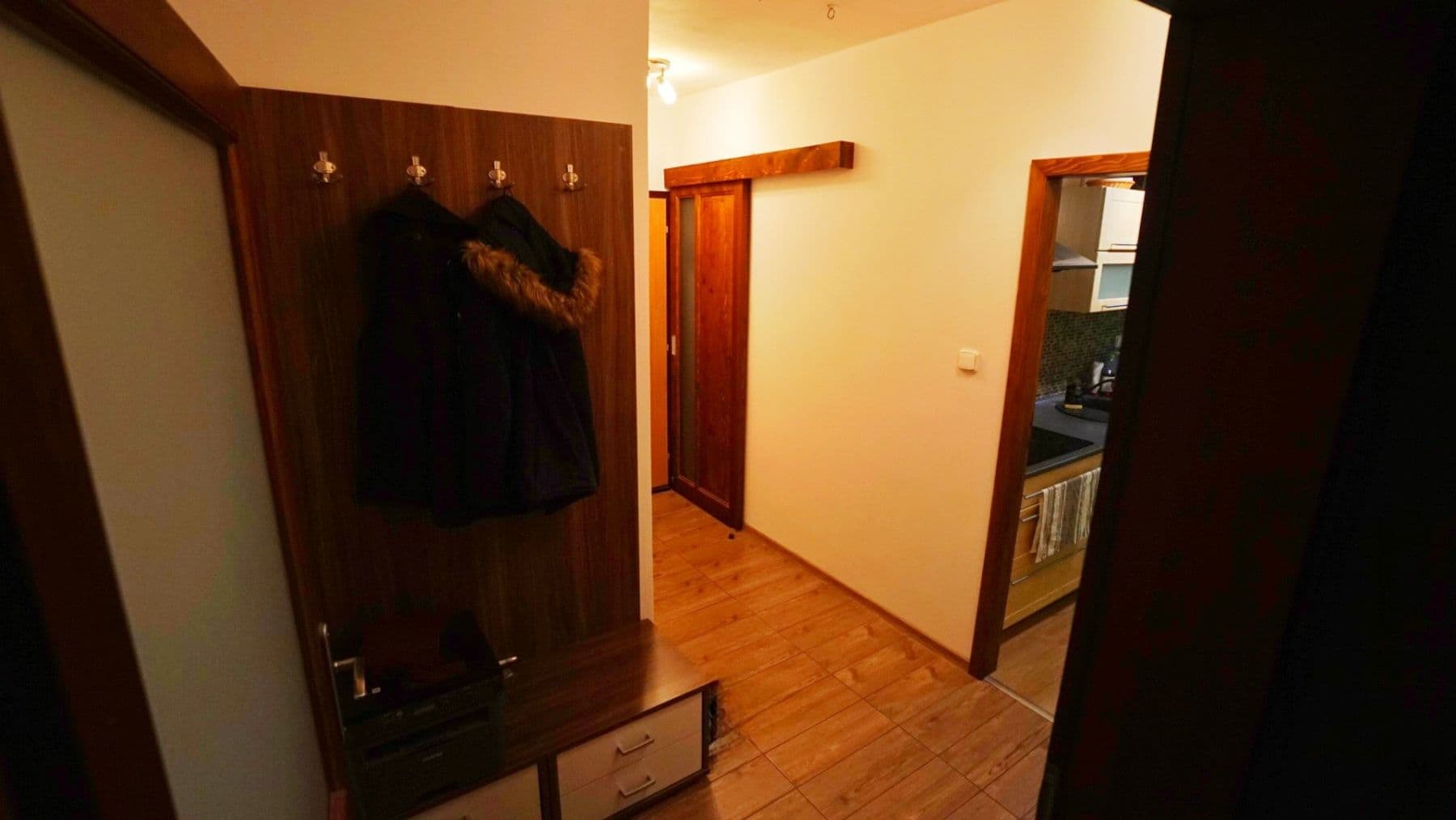 Pronájem bytu 2+1 64 m², Bodláková, Hoštka, Ústecký kraj Pronájem bytu 2+1 64 m², Bodláková, Hoštka, Ústecký kraj