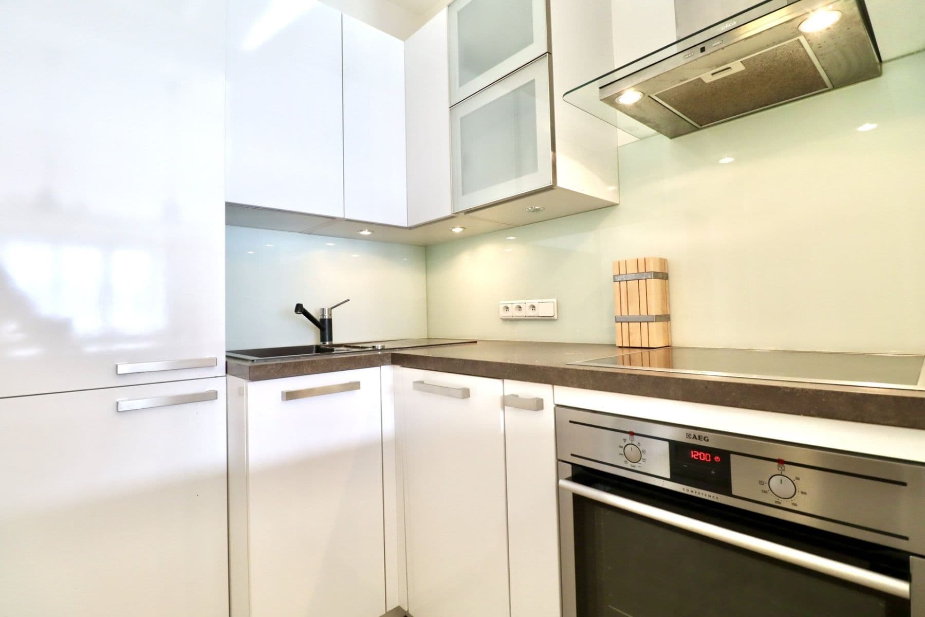 Pronájem bytu 2+kk 55 m², Rooseveltova, Praha, Praha Pronájem bytu 2+kk 55 m², Rooseveltova, Praha, Praha