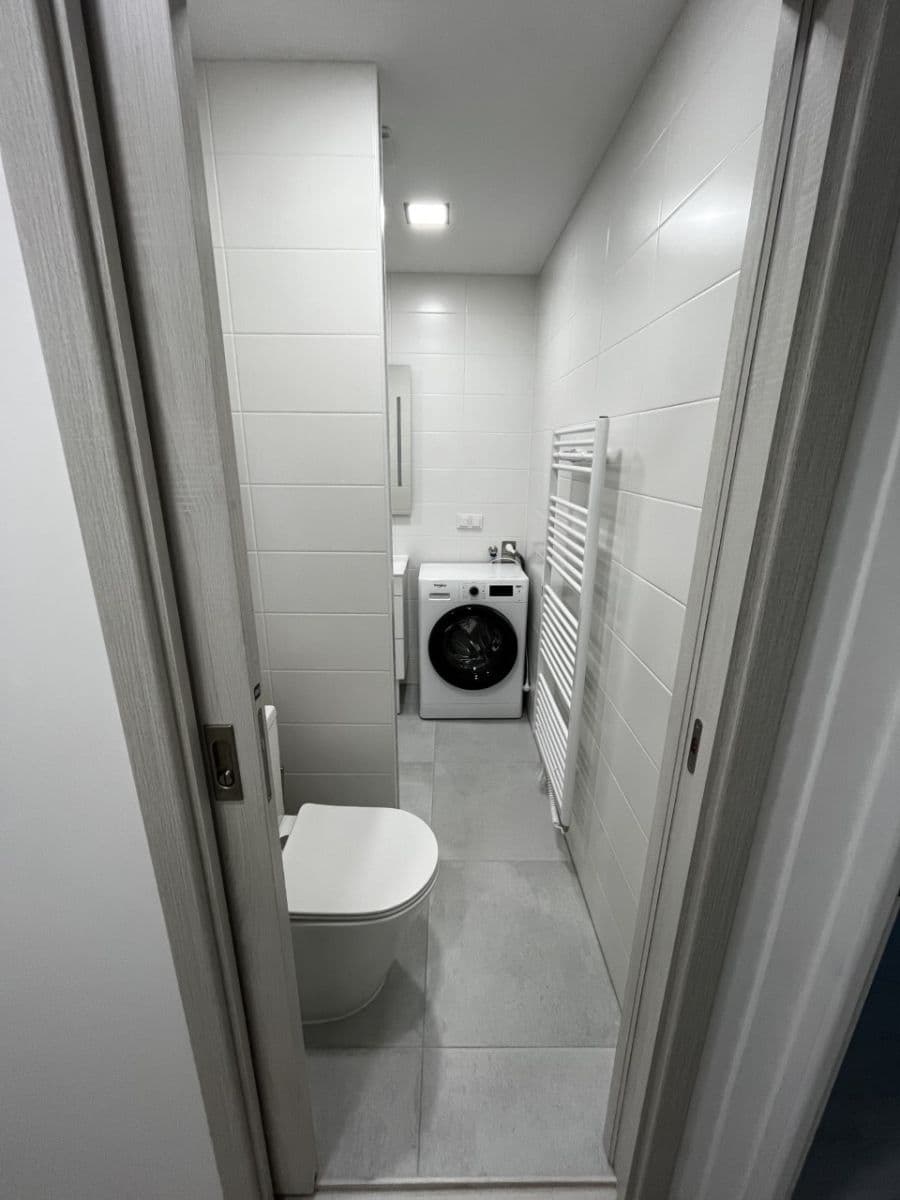 Prodej bytu 2+1 62 m², Maďarská, Karlovy Vary, Karlovarský kraj Prodej bytu 2+1 62 m², Maďarská, Karlovy Vary, Karlovarský kraj