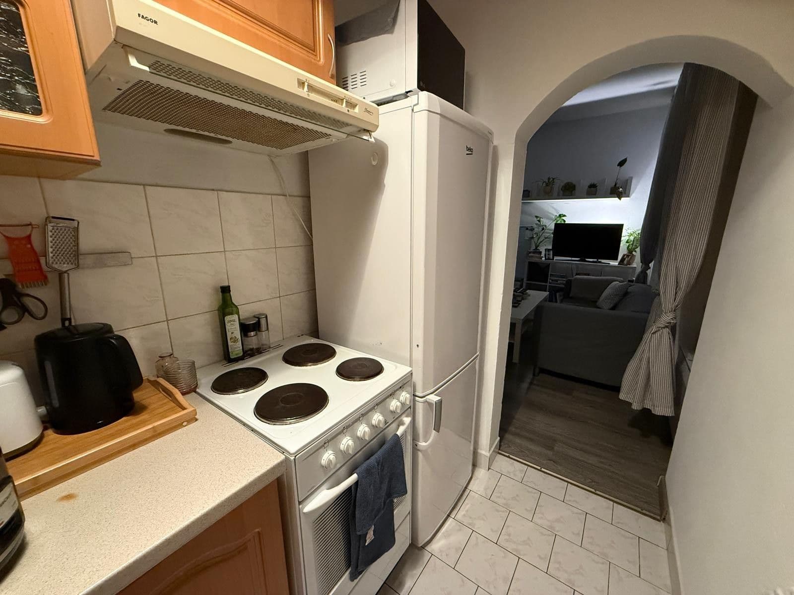 Pronájem bytu 1+1 40 m², Lobezská, Plzeň, Plzeňský kraj Pronájem bytu 1+1 40 m², Lobezská, Plzeň, Plzeňský kraj