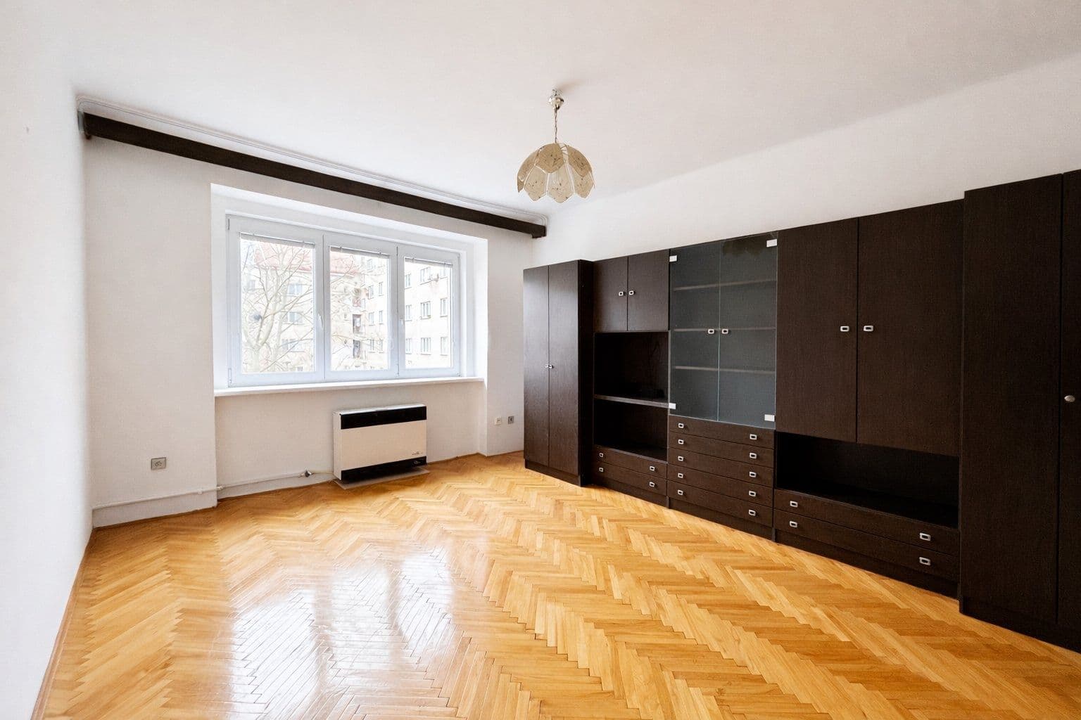 Pronájem bytu 1+1 33 m², Pod strojírnami, Praha, Praha Pronájem bytu 1+1 33 m², Pod strojírnami, Praha, Praha