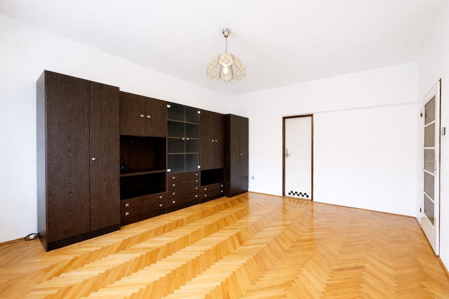 Pronájem bytu 1+1 33 m², Pod strojírnami, Praha, Praha Pronájem bytu 1+1 33 m², Pod strojírnami, Praha, Praha