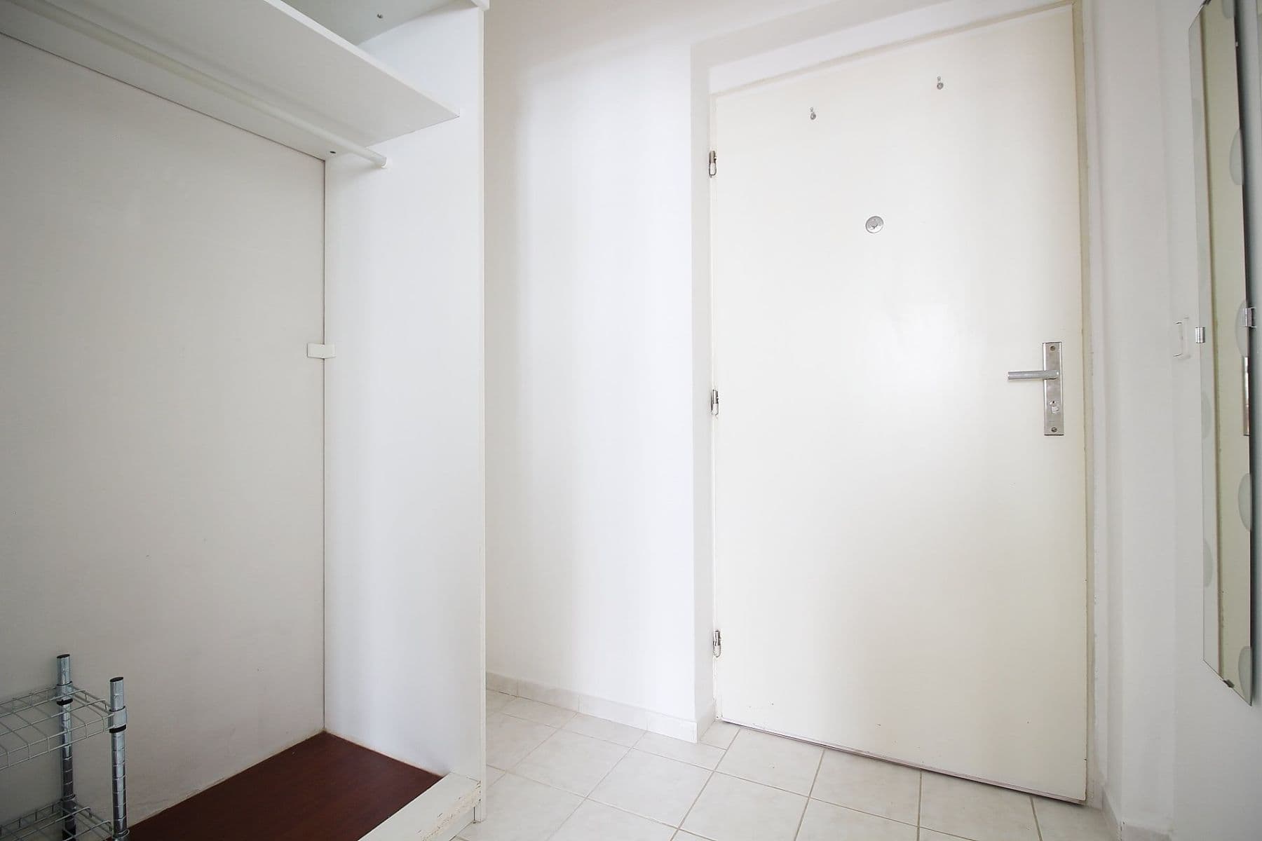 Pronájem bytu 1+kk 30 m², Pelušková, Praha, Praha Pronájem bytu 1+kk 30 m², Pelušková, Praha, Praha