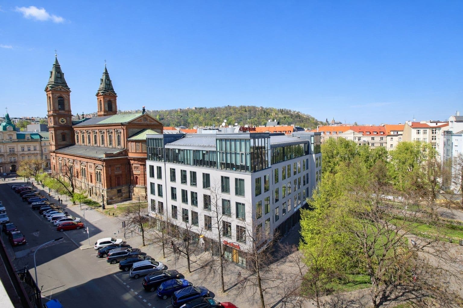 Pronájem bytu 1+1 52 m², náměstí 14. října, Praha, Praha Pronájem bytu 1+1 52 m², náměstí 14. října, Praha, Praha