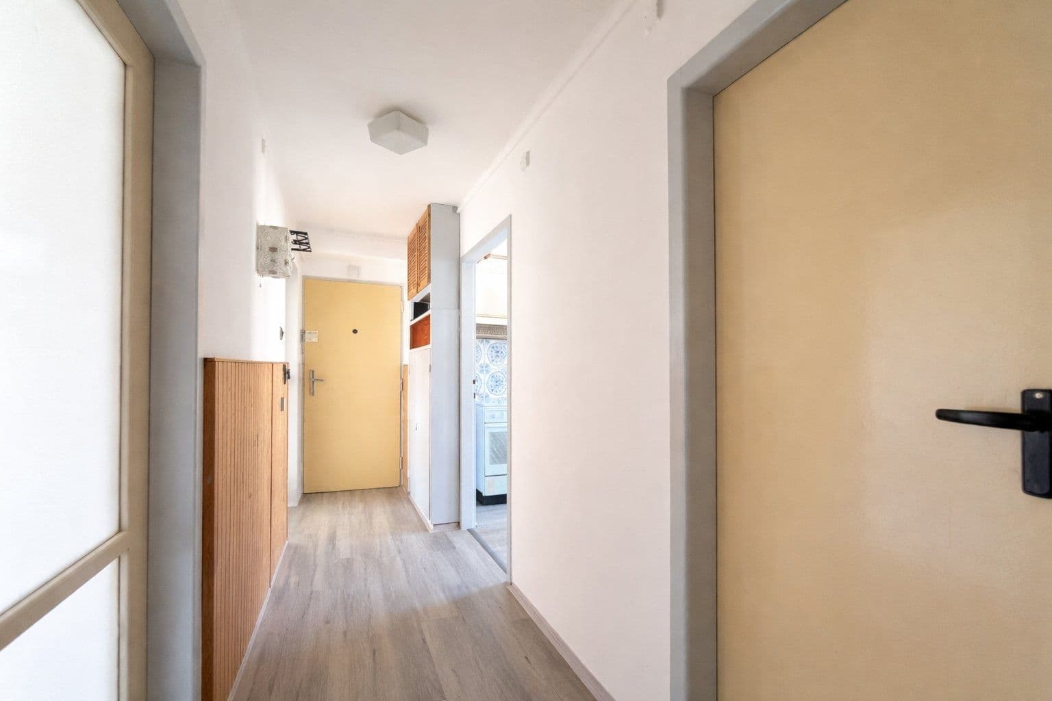 Pronájem bytu 2+1 54 m², Na Magistrále, Kolín, Středočeský kraj Pronájem bytu 2+1 54 m², Na Magistrále, Kolín, Středočeský kraj