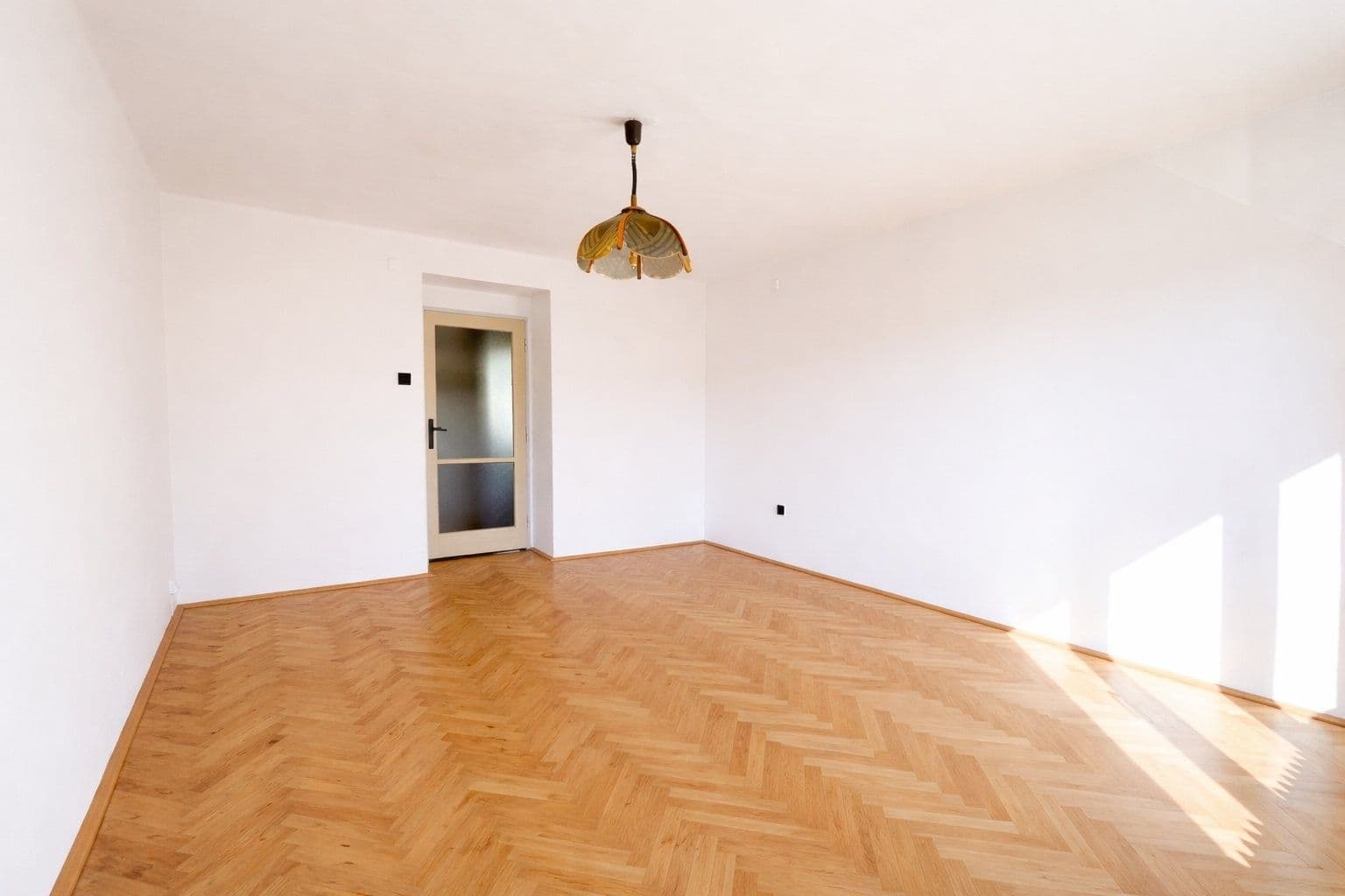 Pronájem bytu 2+1 54 m², Na Magistrále, Kolín, Středočeský kraj Pronájem bytu 2+1 54 m², Na Magistrále, Kolín, Středočeský kraj