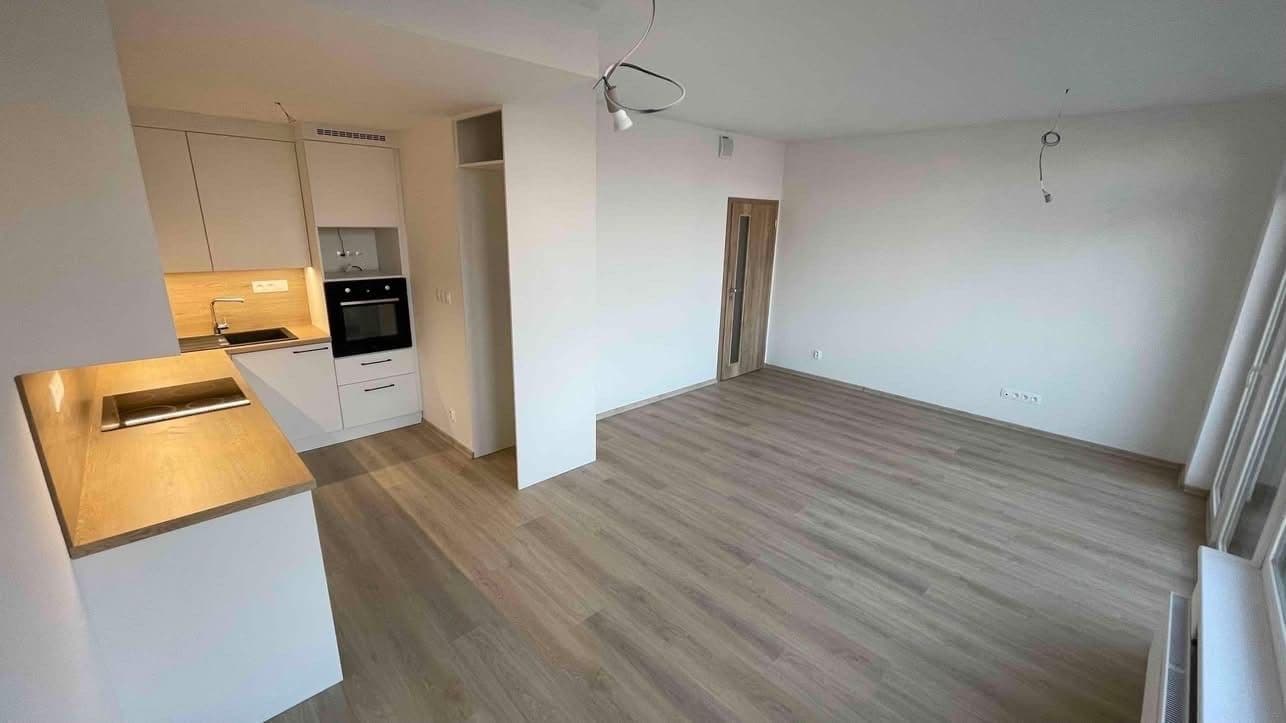 Pronájem bytu 3+kk 69 m², Americká, Kladno, Středočeský kraj Pronájem bytu 3+kk 69 m², Americká, Kladno, Středočeský kraj