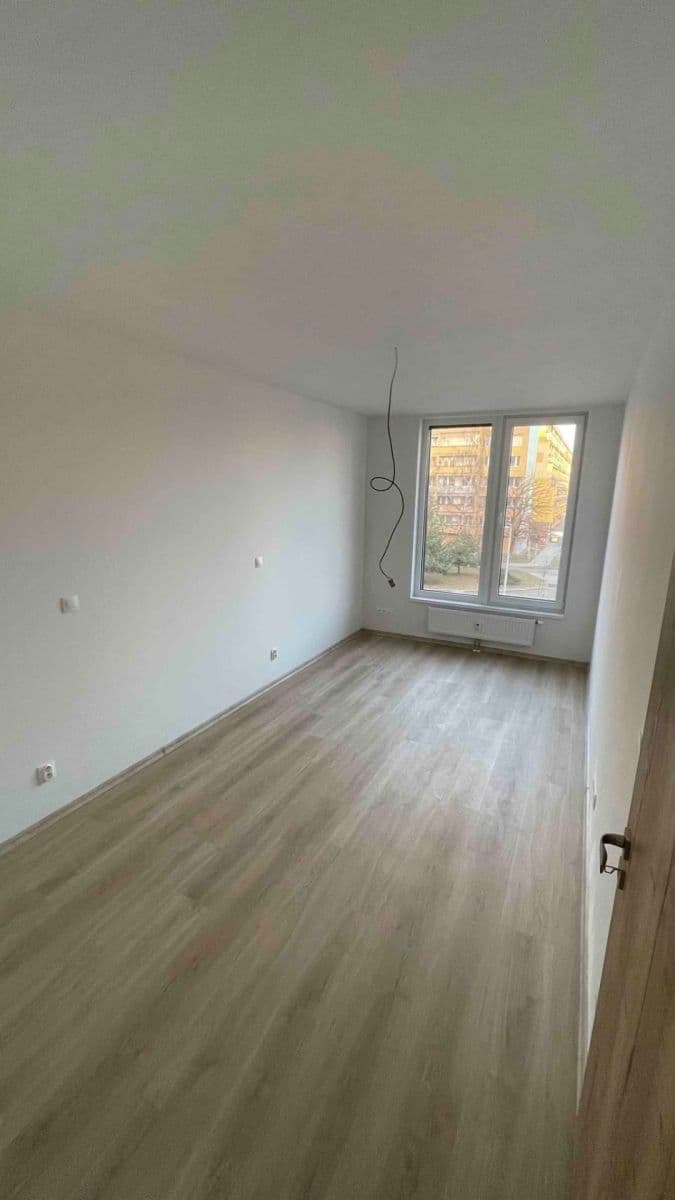 Pronájem bytu 3+kk 69 m², Americká, Kladno, Středočeský kraj Pronájem bytu 3+kk 69 m², Americká, Kladno, Středočeský kraj