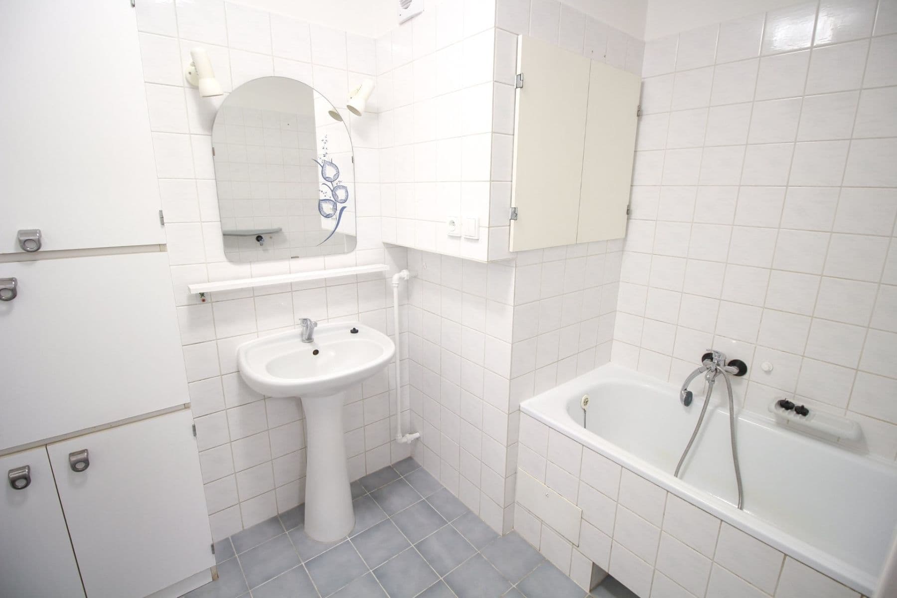 Pronájem bytu 3+1 75 m², Vnoučkova, Benešov, Středočeský kraj Pronájem bytu 3+1 75 m², Vnoučkova, Benešov, Středočeský kraj