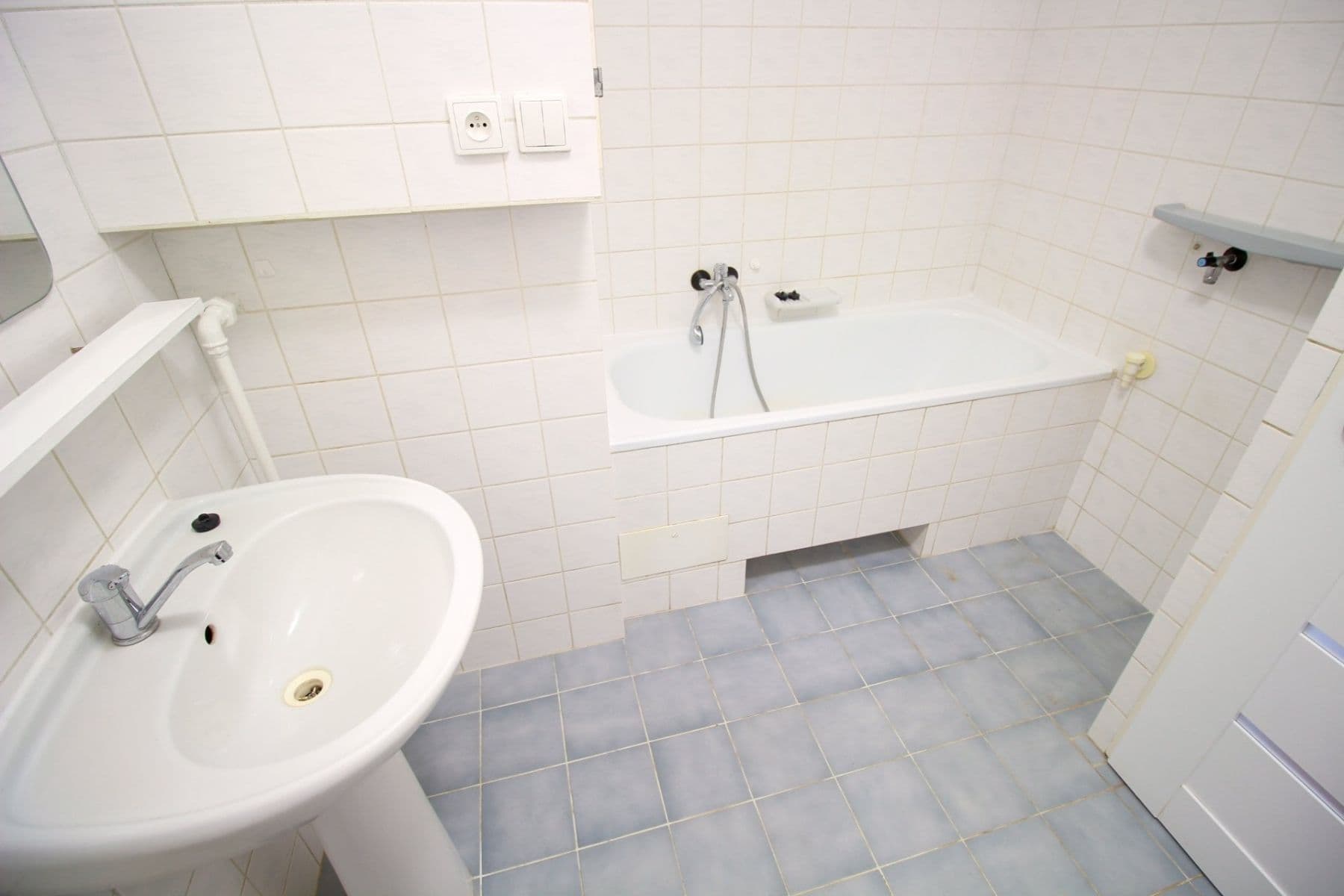 Pronájem bytu 3+1 75 m², Vnoučkova, Benešov, Středočeský kraj Pronájem bytu 3+1 75 m², Vnoučkova, Benešov, Středočeský kraj