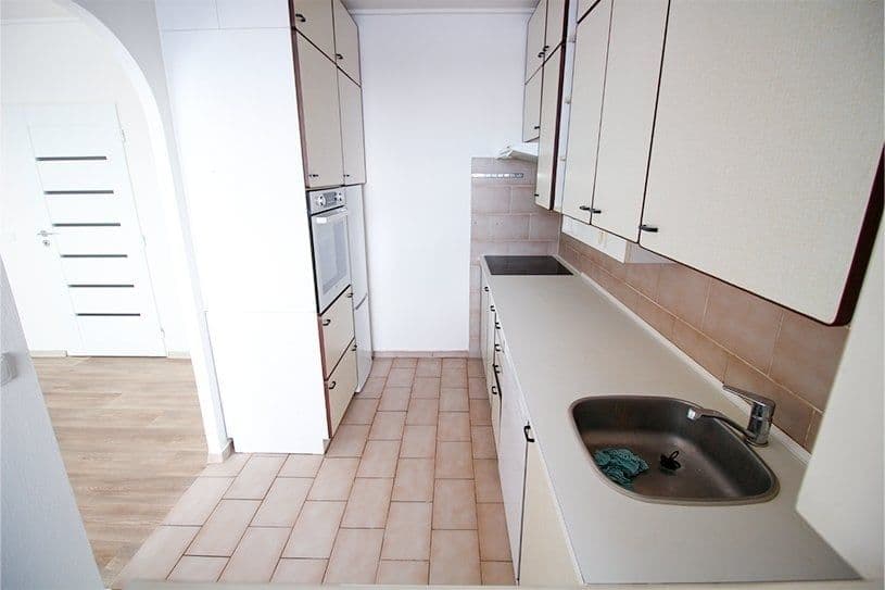 Pronájem bytu 3+1 75 m², Vnoučkova, Benešov, Středočeský kraj Pronájem bytu 3+1 75 m², Vnoučkova, Benešov, Středočeský kraj