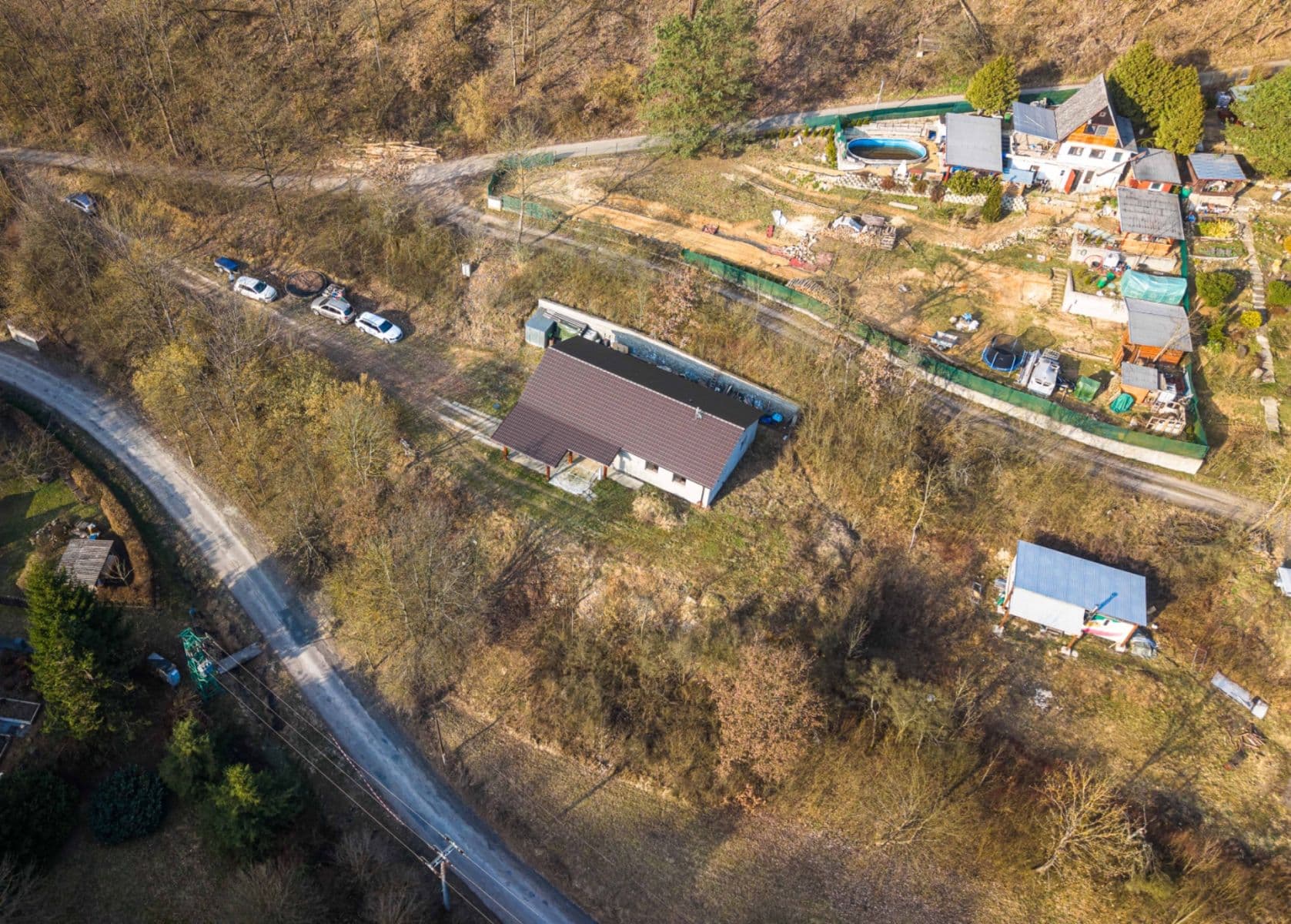 Prodej domu 126 m², pozemek 2.028 m², Hrdlořezy, Středočeský kraj Prodej domu 126 m², pozemek 2.028 m², Hrdlořezy, Středočeský kraj