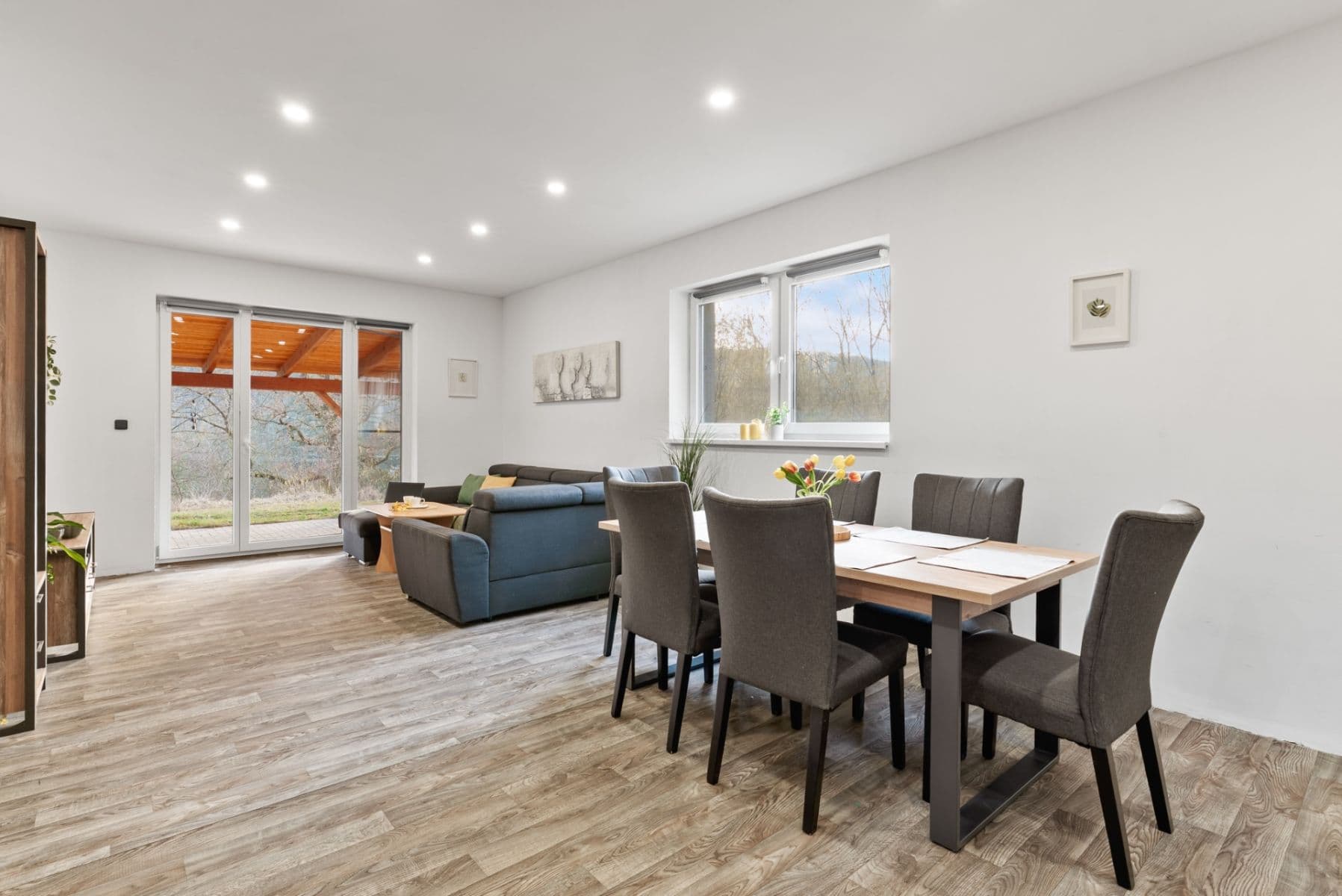 Prodej domu 126 m², pozemek 2.028 m², Hrdlořezy, Středočeský kraj Prodej domu 126 m², pozemek 2.028 m², Hrdlořezy, Středočeský kraj