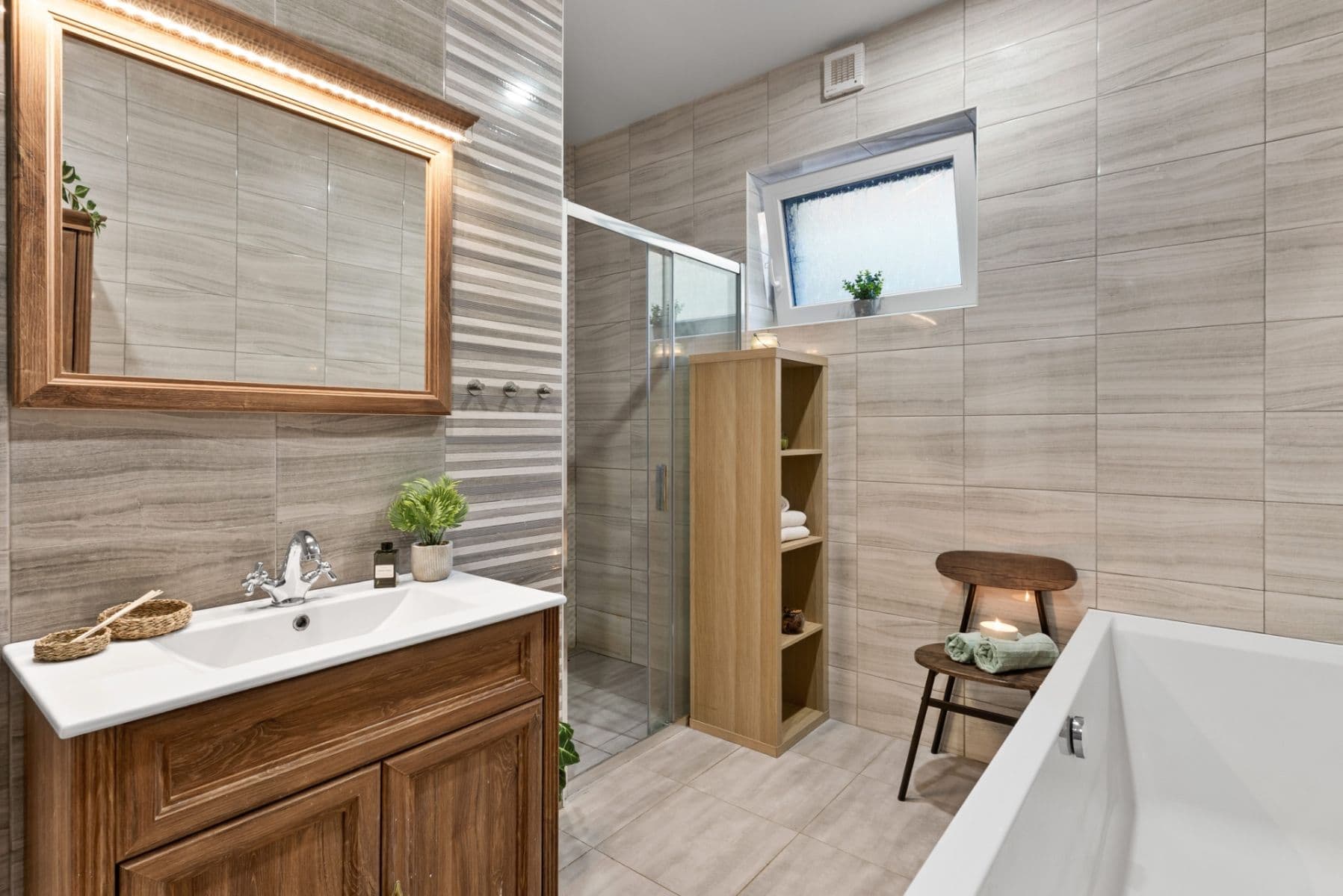 Prodej domu 126 m², pozemek 2.028 m², Hrdlořezy, Středočeský kraj Prodej domu 126 m², pozemek 2.028 m², Hrdlořezy, Středočeský kraj