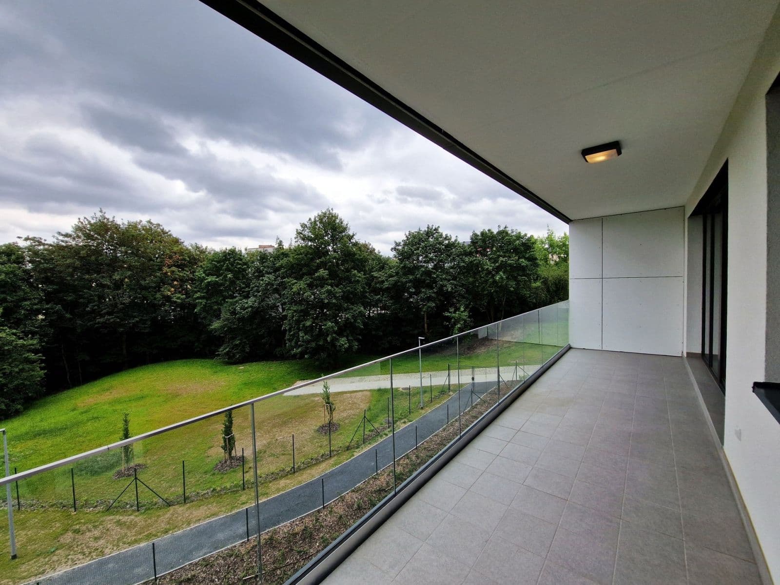 Pronájem bytu 3+kk 94 m², K Červenému vrchu, Praha, Praha Pronájem bytu 3+kk 94 m², K Červenému vrchu, Praha, Praha