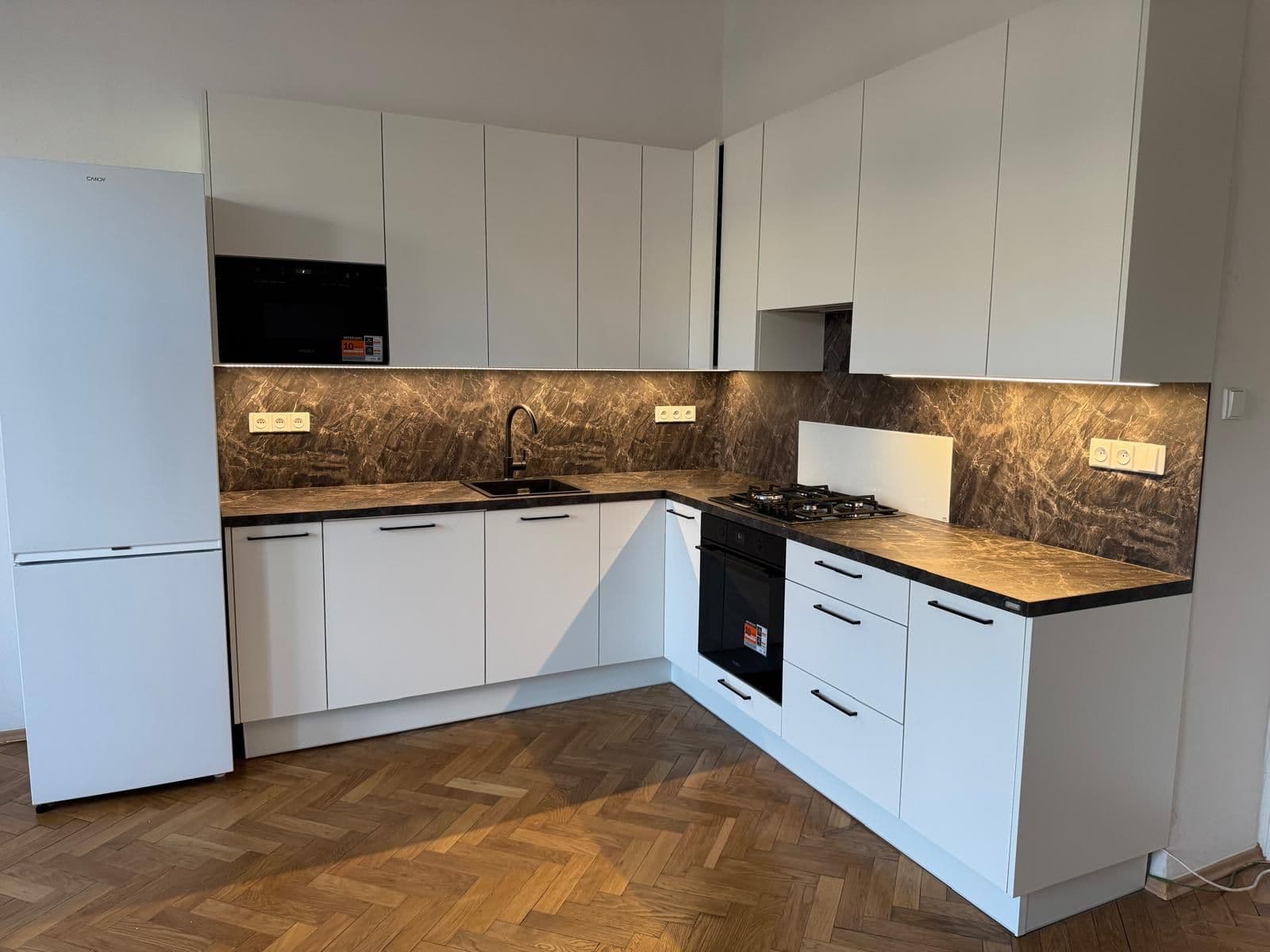 Pronájem bytu 4+kk 107 m², Polská, Praha, Praha Pronájem bytu 4+kk 107 m², Polská, Praha, Praha