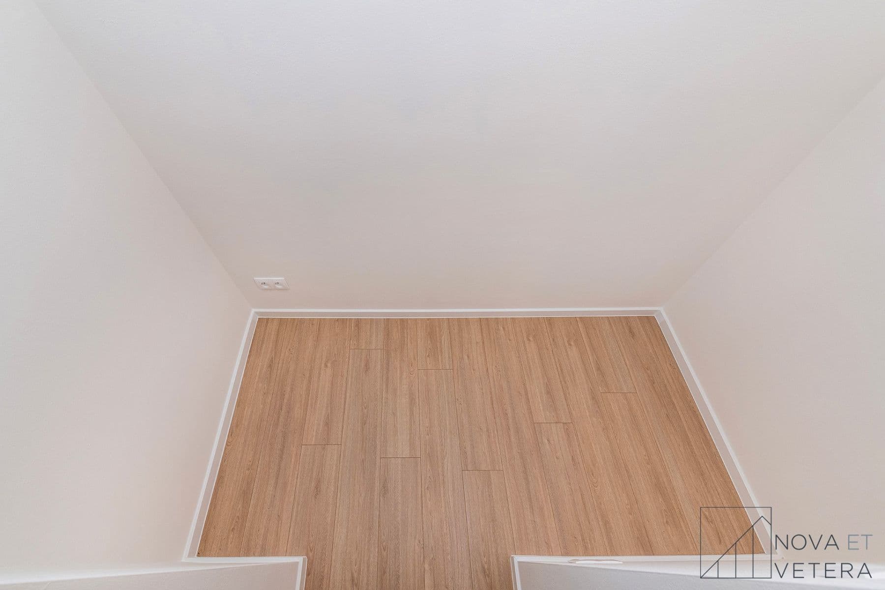 Prodej bytu 3+kk 78 m², Hyacintová, Praha, Praha Prodej bytu 3+kk 78 m², Hyacintová, Praha, Praha