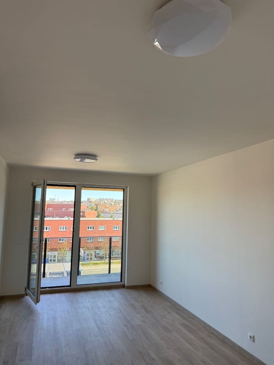 Pronájem bytu 2+kk 56 m², Kolmanova, Praha, Praha Pronájem bytu 2+kk 56 m², Kolmanova, Praha, Praha