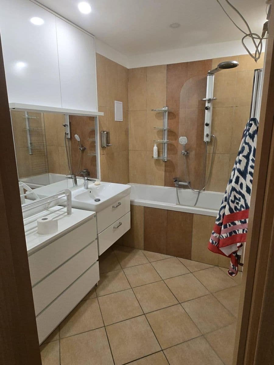 Pronájem bytu 5+kk 88 m², Oblouková, Praha, Praha Pronájem bytu 5+kk 88 m², Oblouková, Praha, Praha