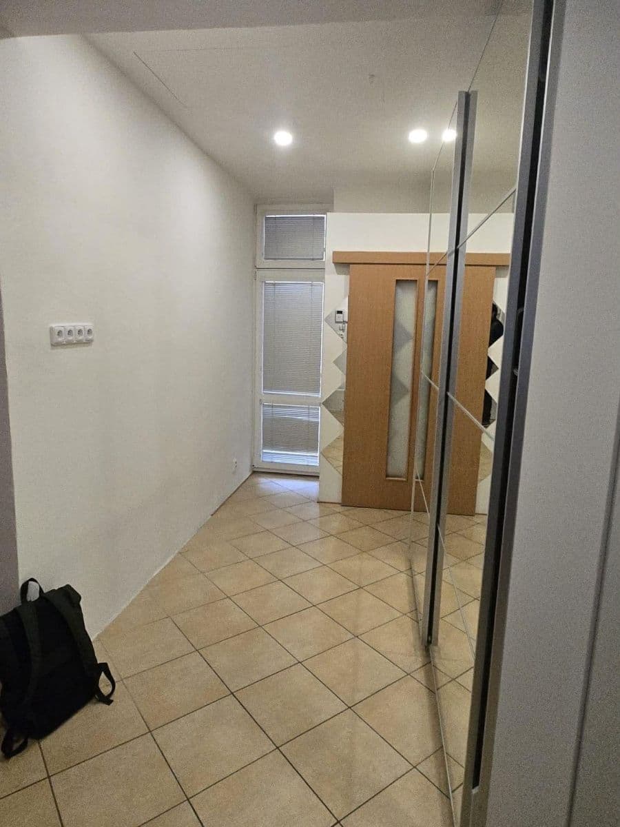 Pronájem bytu 5+kk 88 m², Oblouková, Praha, Praha Pronájem bytu 5+kk 88 m², Oblouková, Praha, Praha