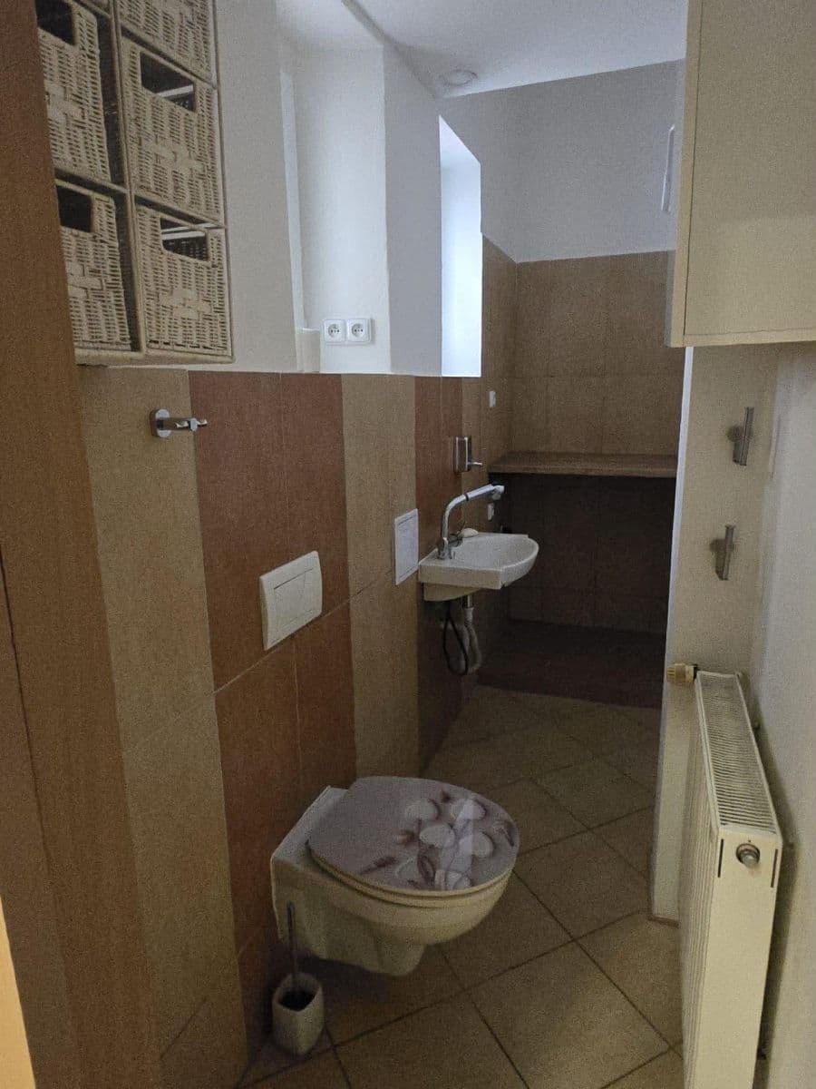 Pronájem bytu 5+kk 88 m², Oblouková, Praha, Praha Pronájem bytu 5+kk 88 m², Oblouková, Praha, Praha