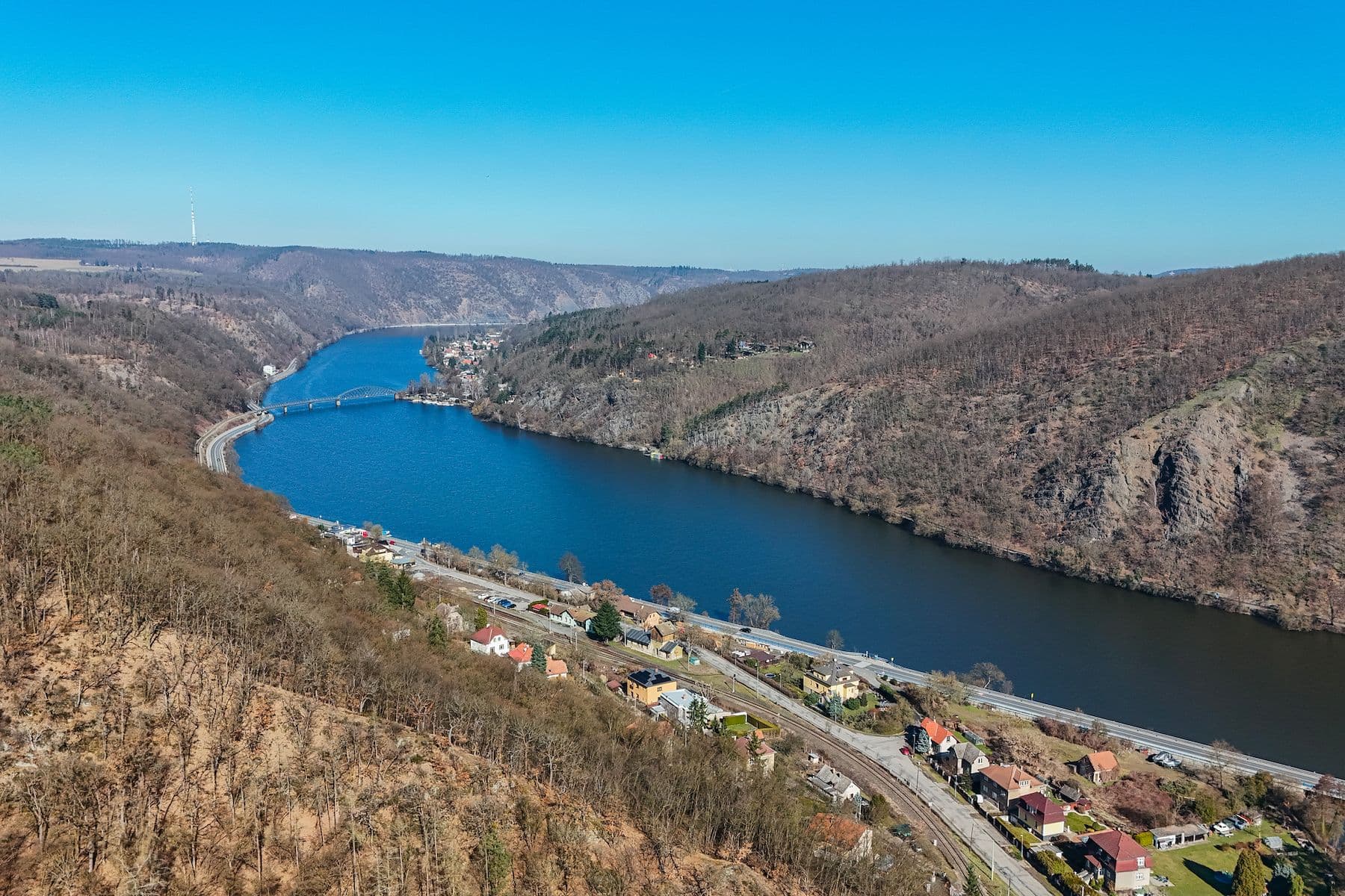 Prodej domu 297 m², pozemek 1.599 m², Na Vyhlídce, Měchenice, Středočeský kraj Prodej domu 297 m², pozemek 1.599 m², Na Vyhlídce, Měchenice, Středočeský kraj