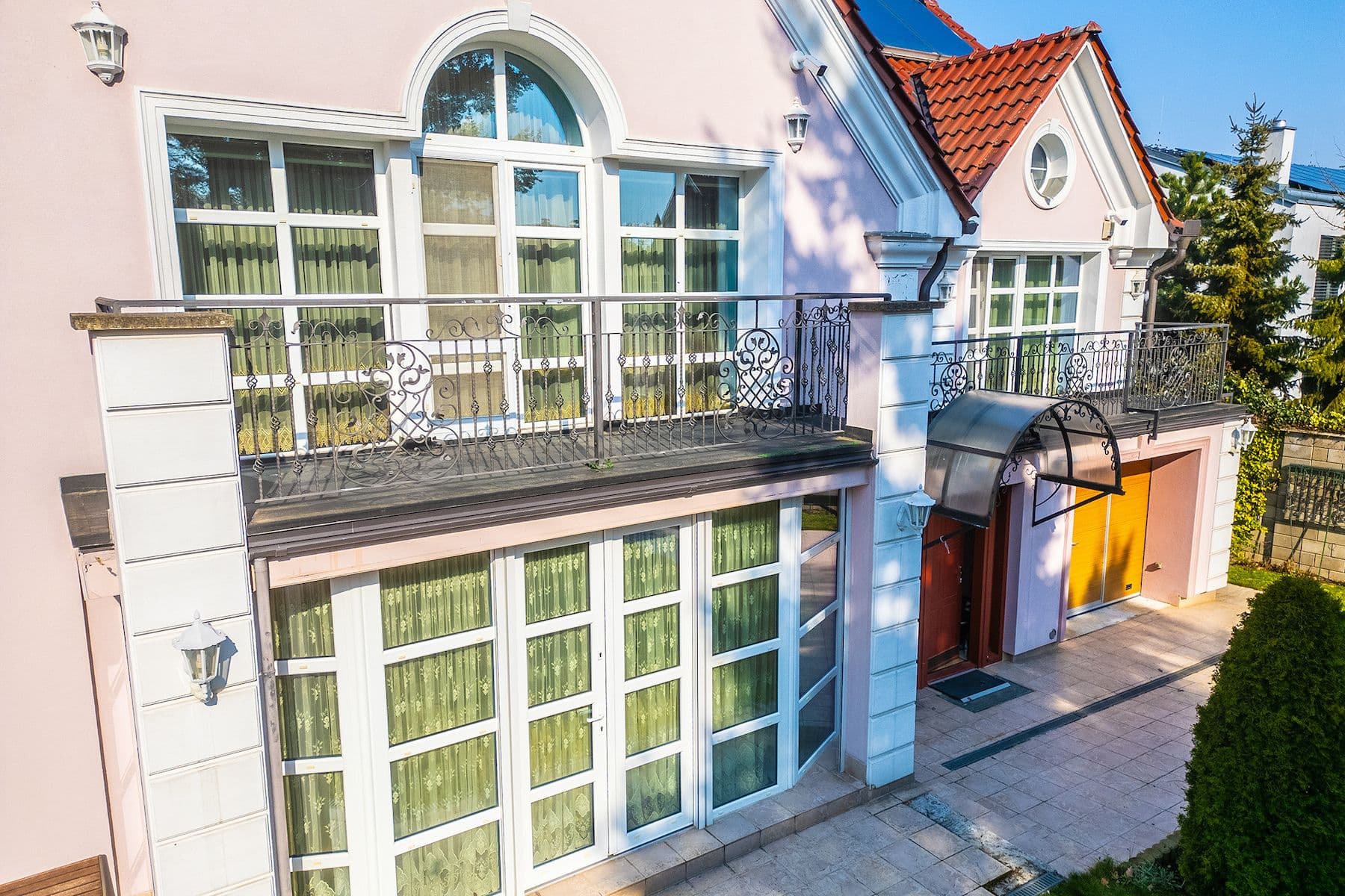 Prodej domu 297 m², pozemek 1.599 m², Na Vyhlídce, Měchenice, Středočeský kraj Prodej domu 297 m², pozemek 1.599 m², Na Vyhlídce, Měchenice, Středočeský kraj