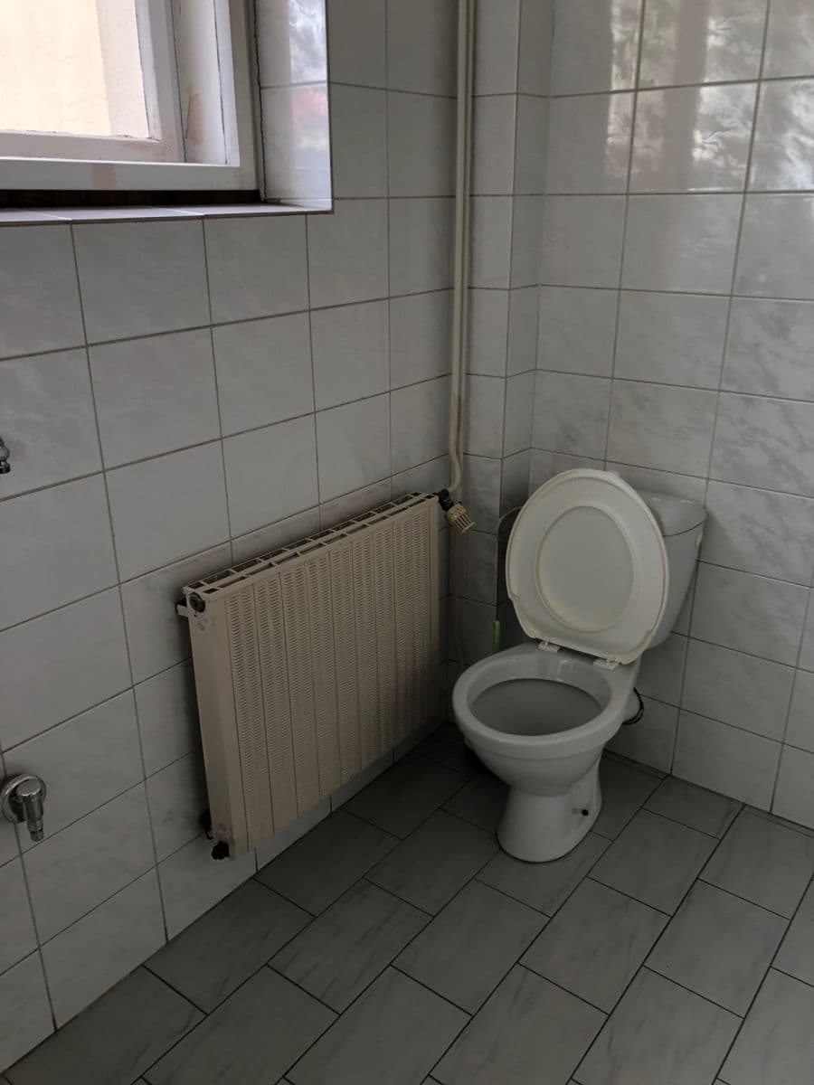 Prodej nebytového prostoru 560 m², Čsl. Legií, Jilemnice, Liberecký kraj Prodej nebytového prostoru 560 m², Čsl. Legií, Jilemnice, Liberecký kraj