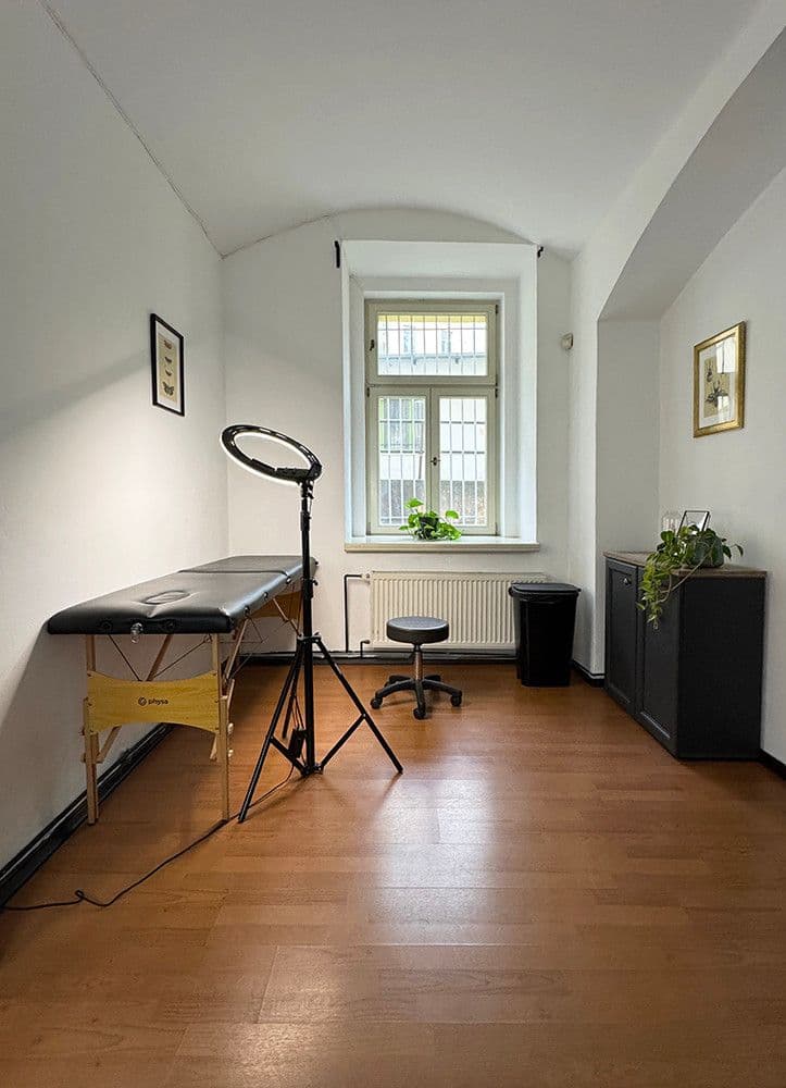 Pronájem nebytového prostoru 132 m², Minská, Praha, Praha Pronájem nebytového prostoru 132 m², Minská, Praha, Praha