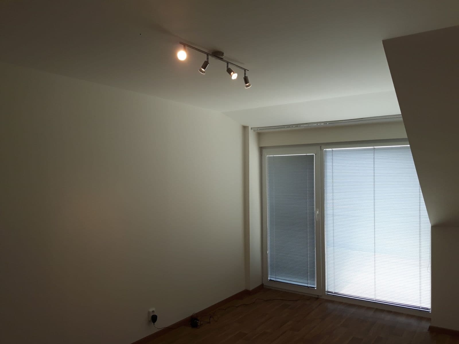 Pronájem bytu 2+kk 56 m², Ke Hřbitovu, Kolín, Středočeský kraj Pronájem bytu 2+kk 56 m², Ke Hřbitovu, Kolín, Středočeský kraj